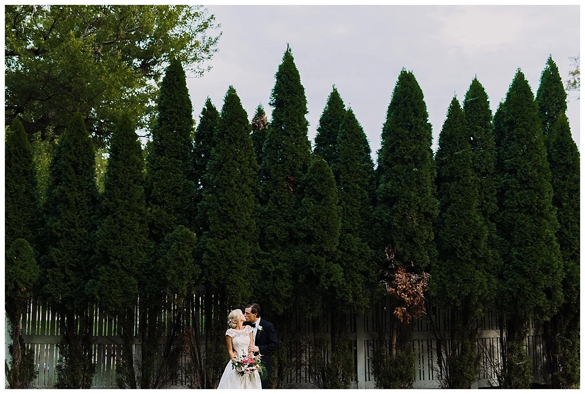 jean-chris-viva-glenhardie-wedding-viva-love-philadelphia-photographer-philly-elopement-_0027.jpg