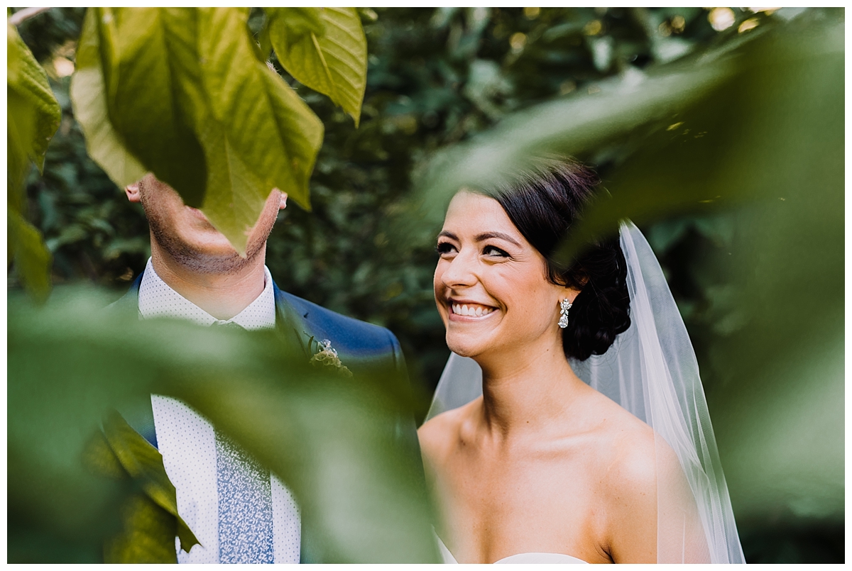 vivalove-sarah-zac-new-hope-pennsylvania-bowman-tower-wildflower-preserve-wedding_0146.jpg