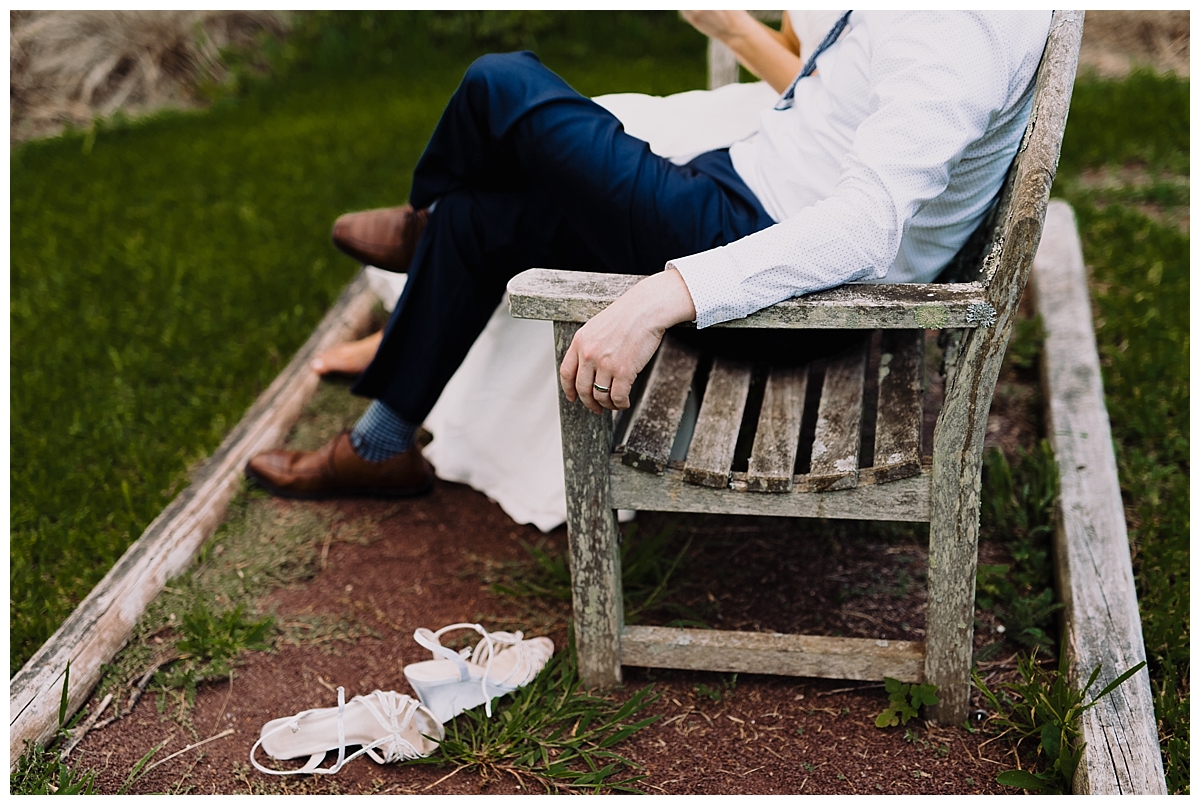 vivalove-sarah-zac-new-hope-pennsylvania-bowman-tower-wildflower-preserve-wedding_0156.jpg