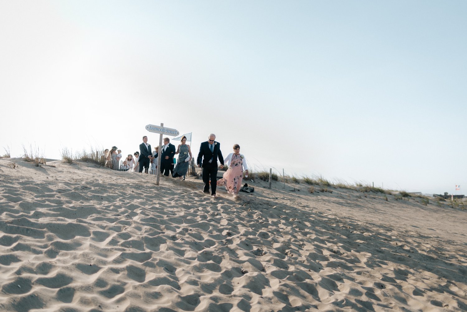 philadelpia-new-jersey-wedding-photographer-beach-backyard-stringlights-fun_0298.jpg