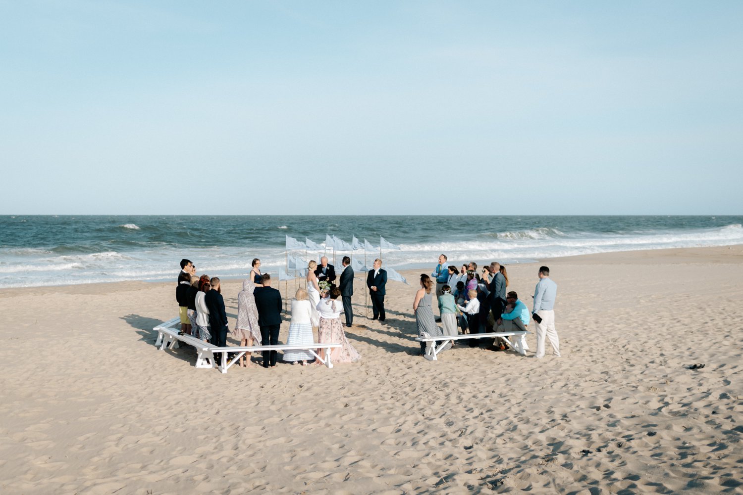 philadelpia-new-jersey-wedding-photographer-beach-backyard-stringlights-fun_0303.jpg