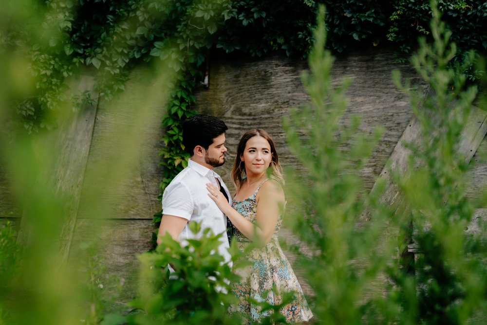 Alexandra+Chris_6055_viva-love-philadelphia-wedding-photographer-philly-engagement_.jpg