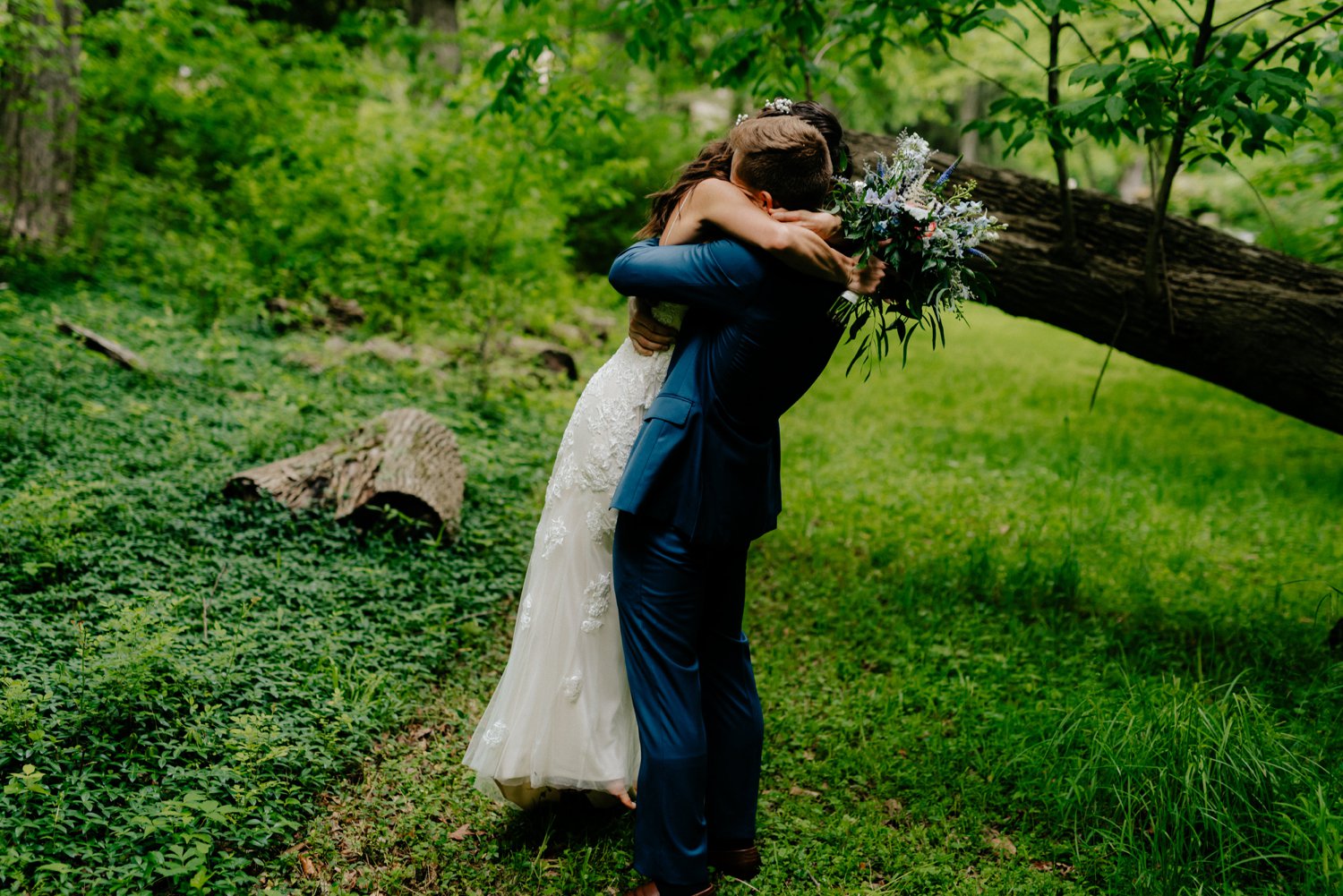 philadelpia-new-jersey-wedding-photographer-moody-reception-design-details-dress_0495.jpg