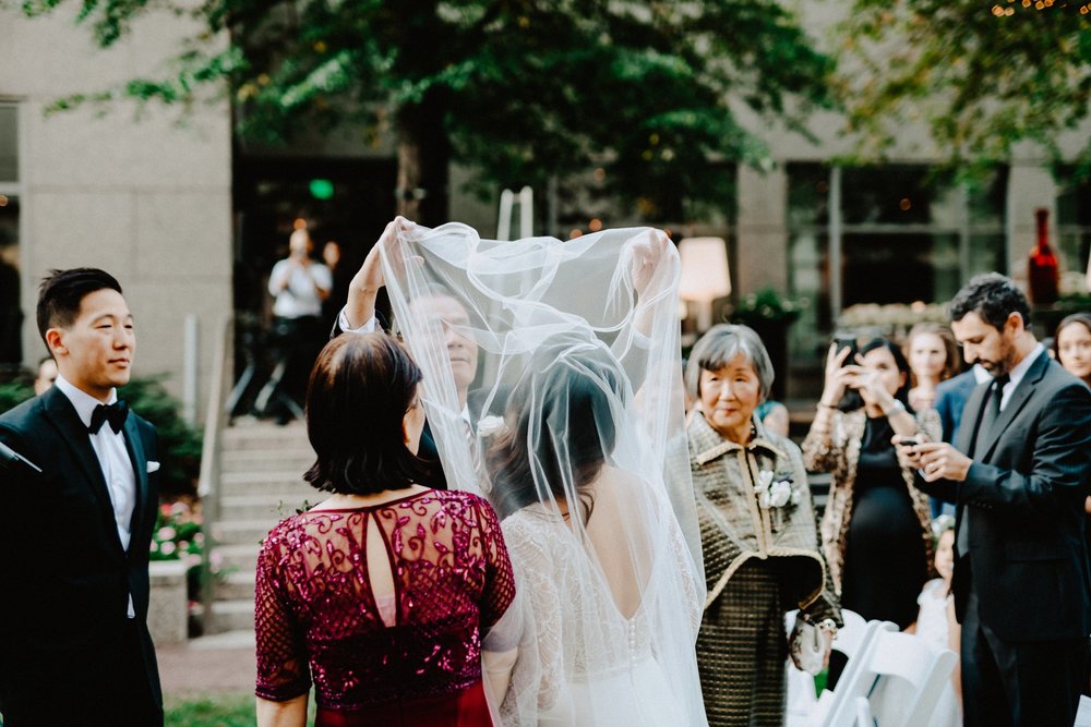 Modern Philadelphia Wedding with a Traditional Tea Ceremony and other Asian Traditions with Glamorous Portraits