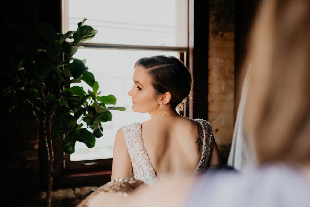 Elegant Fishtown Philadelphia Wedding Modern Styling Donuts Ben Franklin Bridge