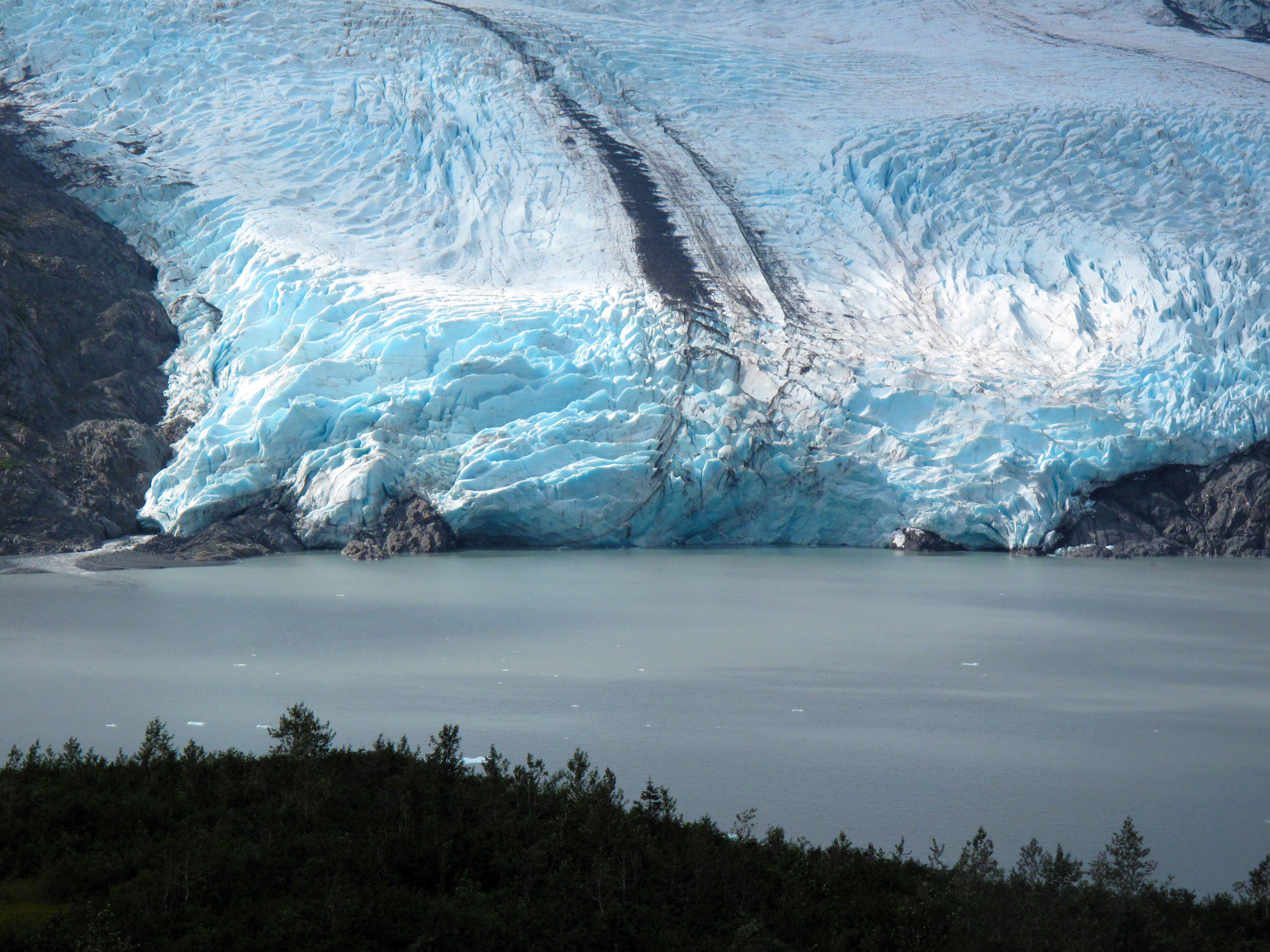 trail to portage lake.jpg