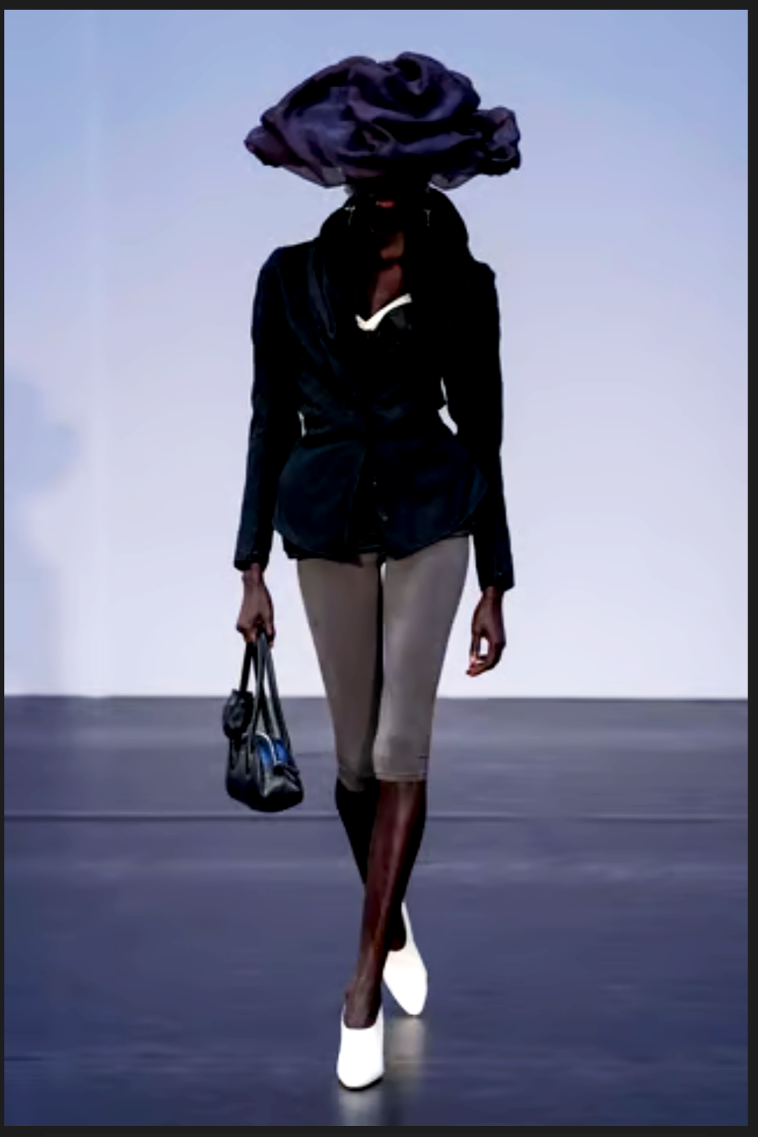ChristianDiorFashion.png