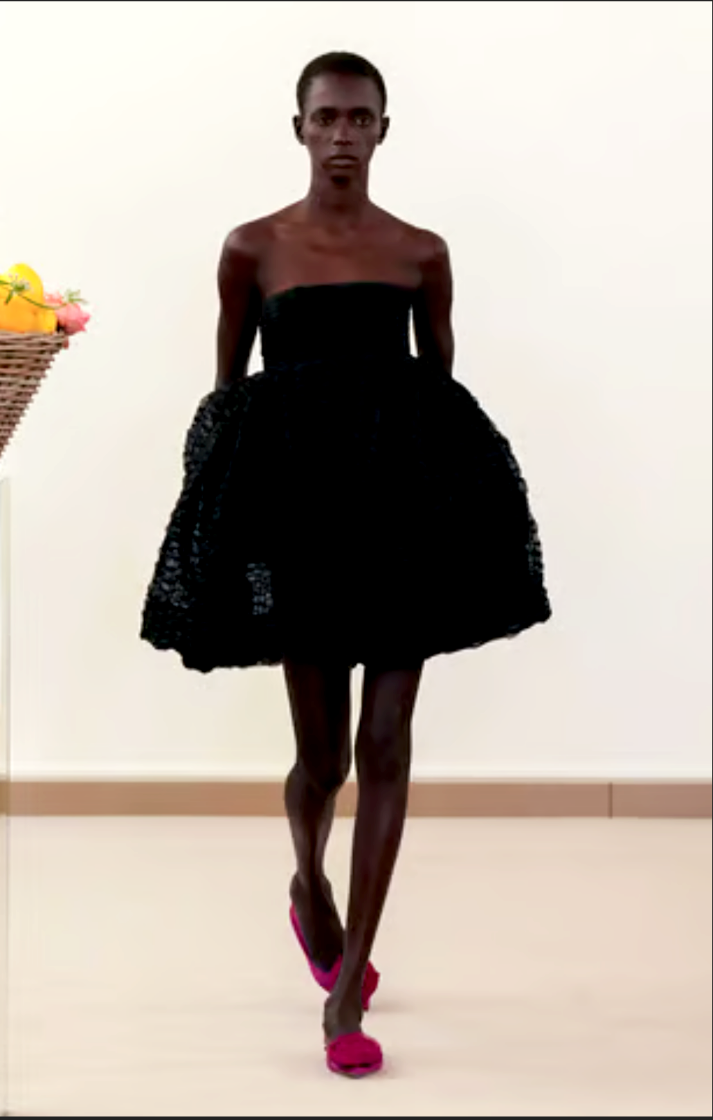 SacaiFashion.png