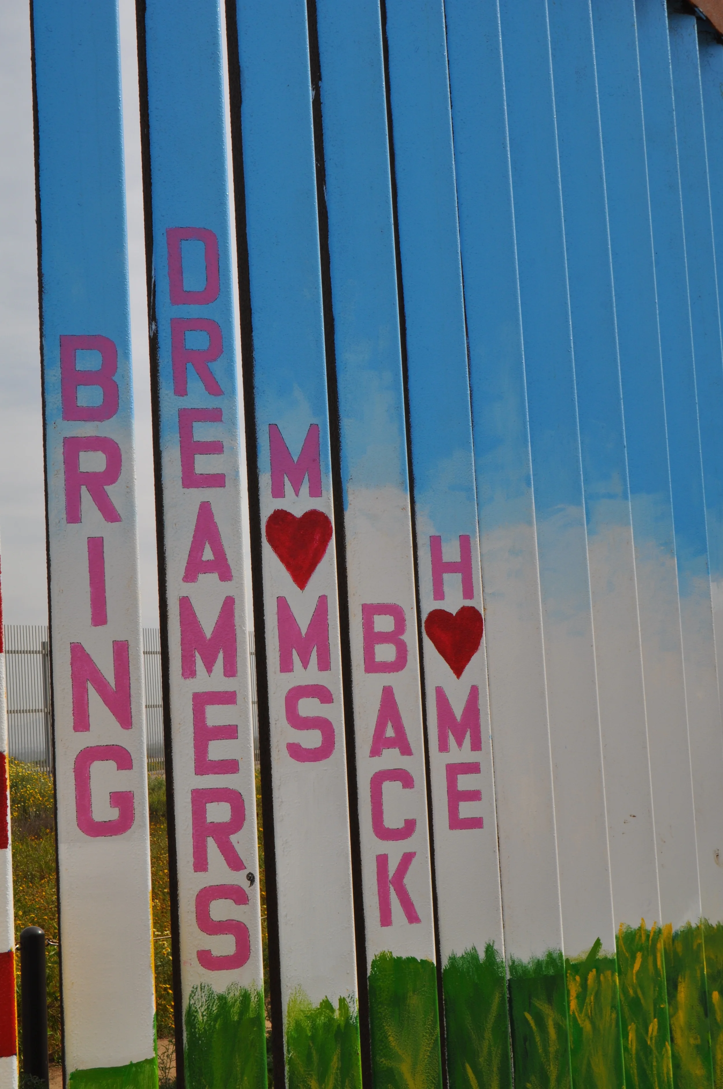 Our Partners at #Dreamers'Mom work closely with Love Activists in Tijuana. Bring Dreamers' Moms Back Home!
