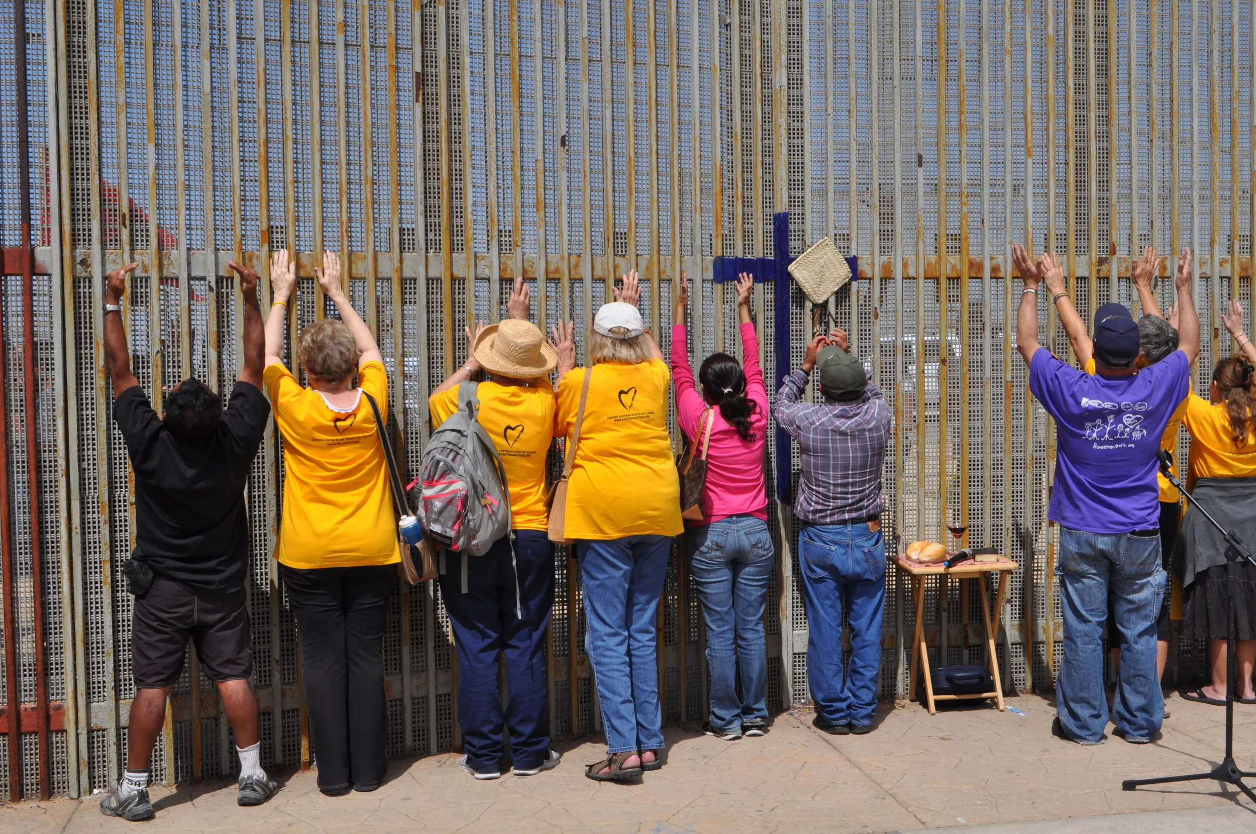 Sharing worship and prayers on both sides of the border.