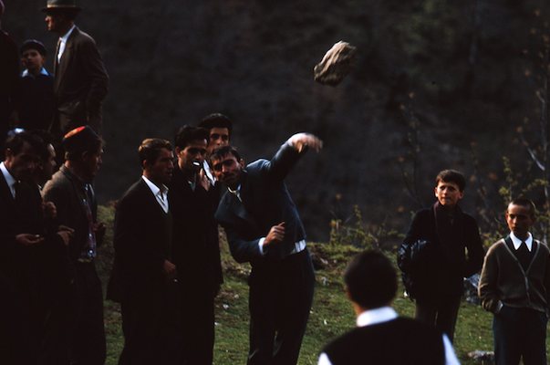 Rock throwing contest