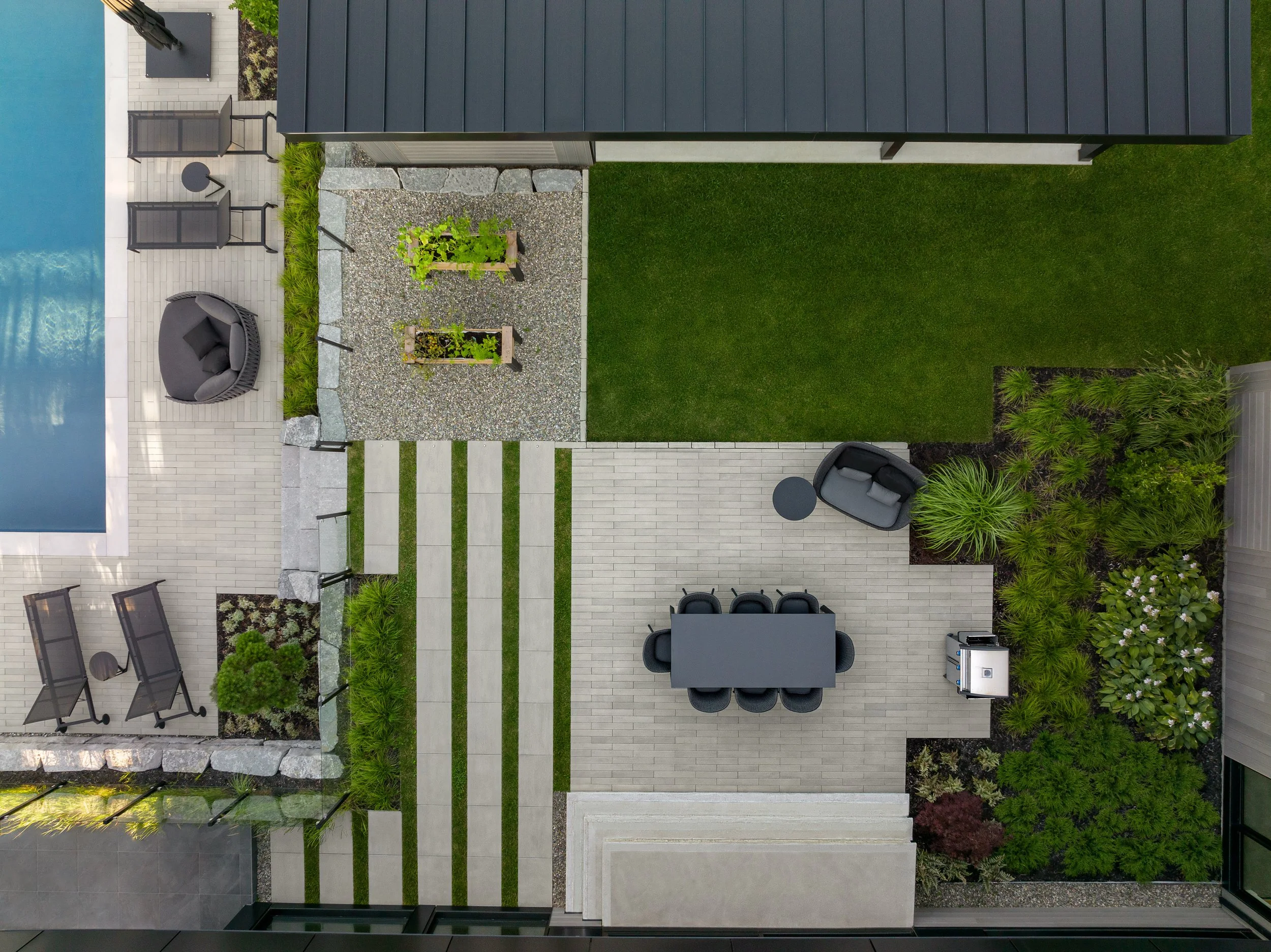 2023-CA141 Industria various - Ste-Brigitte-de-Laval QCDJI_0325Web.jpg