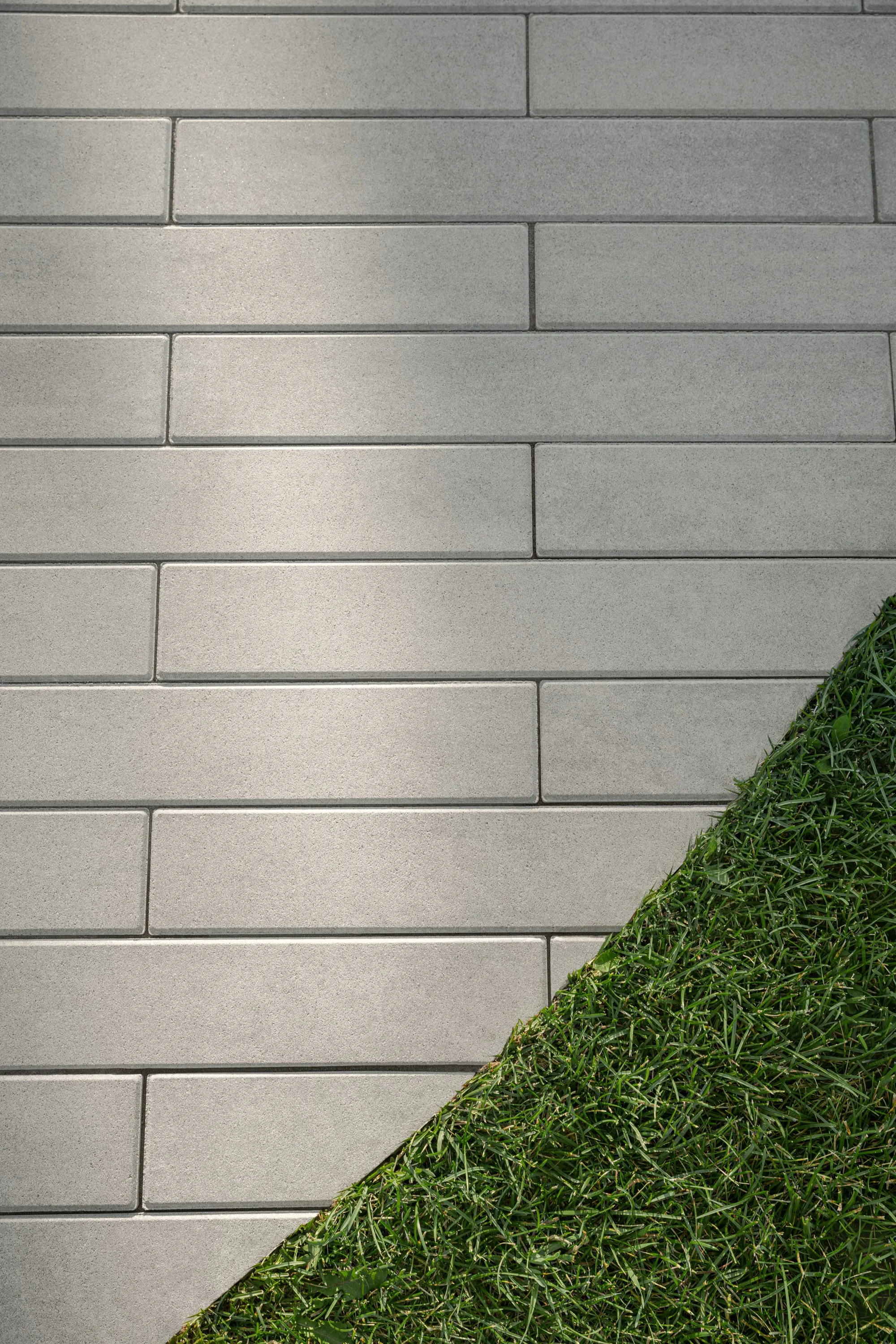 2023-CA141 Industria various - Ste-Brigitte-de-Laval QCTechoBloc_Escalade_22072394Web.jpg