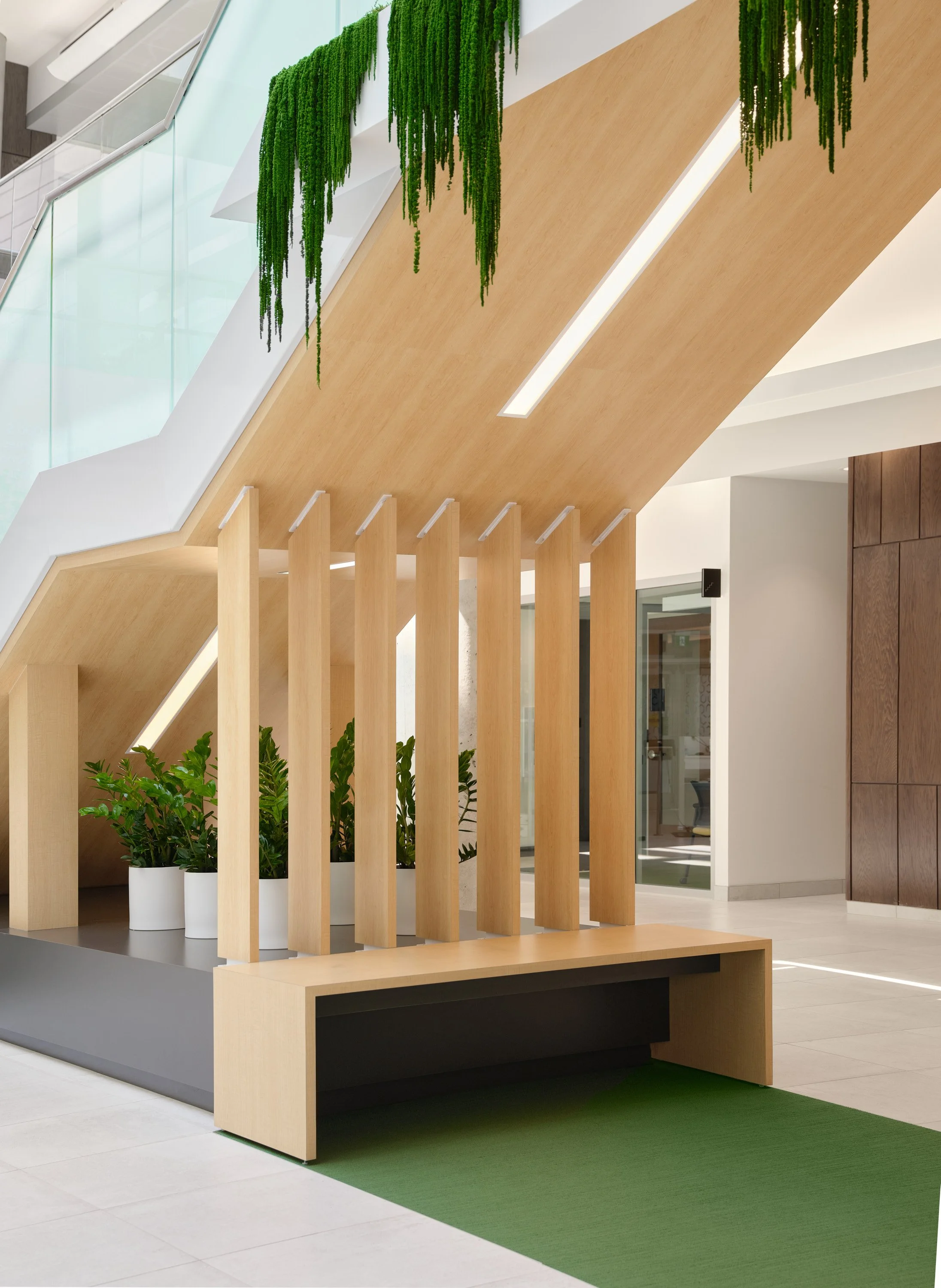 Desjardins Granby - Architecture et Design par MUUK Architecture  Aedifica 