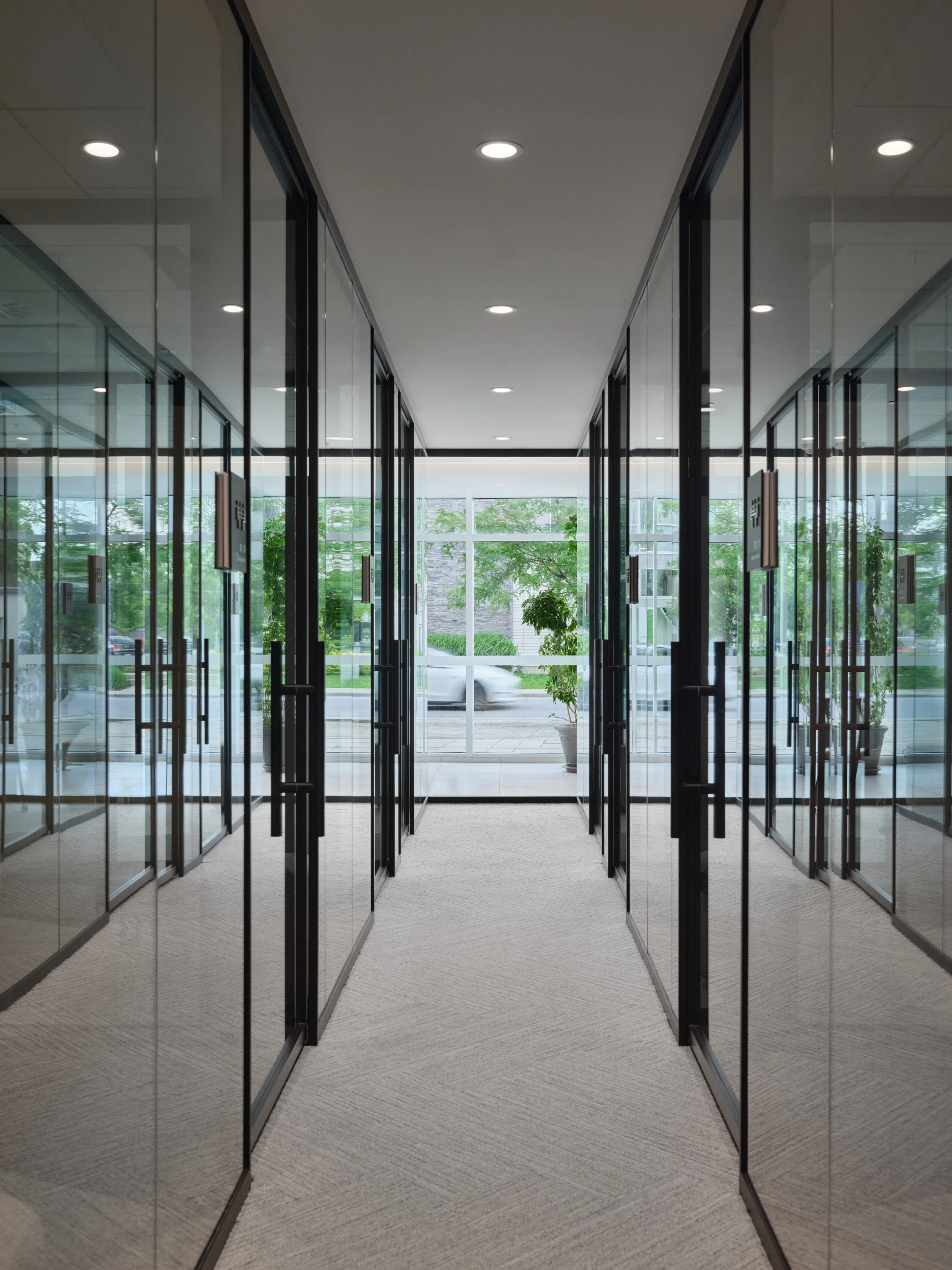 Desjardins Granby - Architecture et Design par MUUK Architecture  Aedifica 