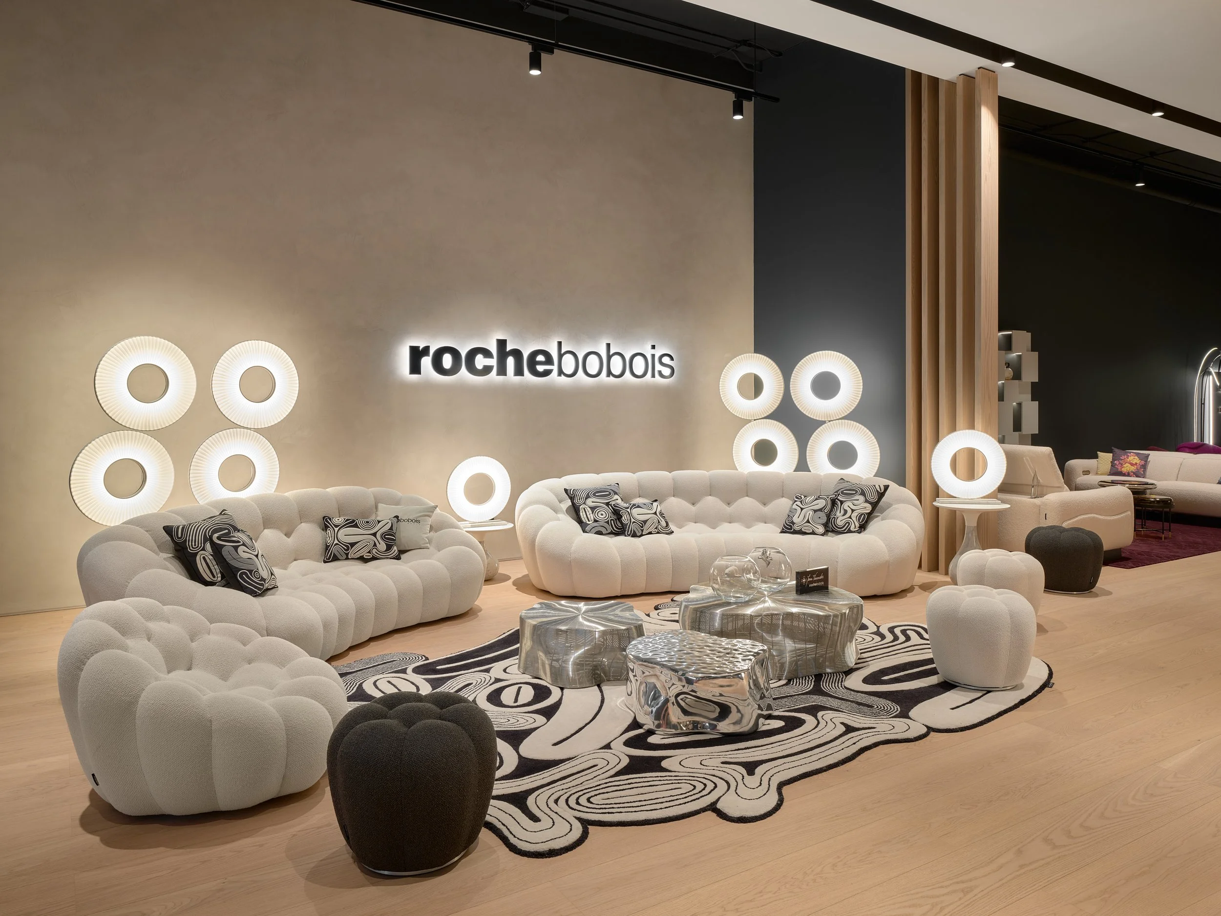 Roche_Bobois_Le_Royal_Mount_Montreal_162_Web.jpg