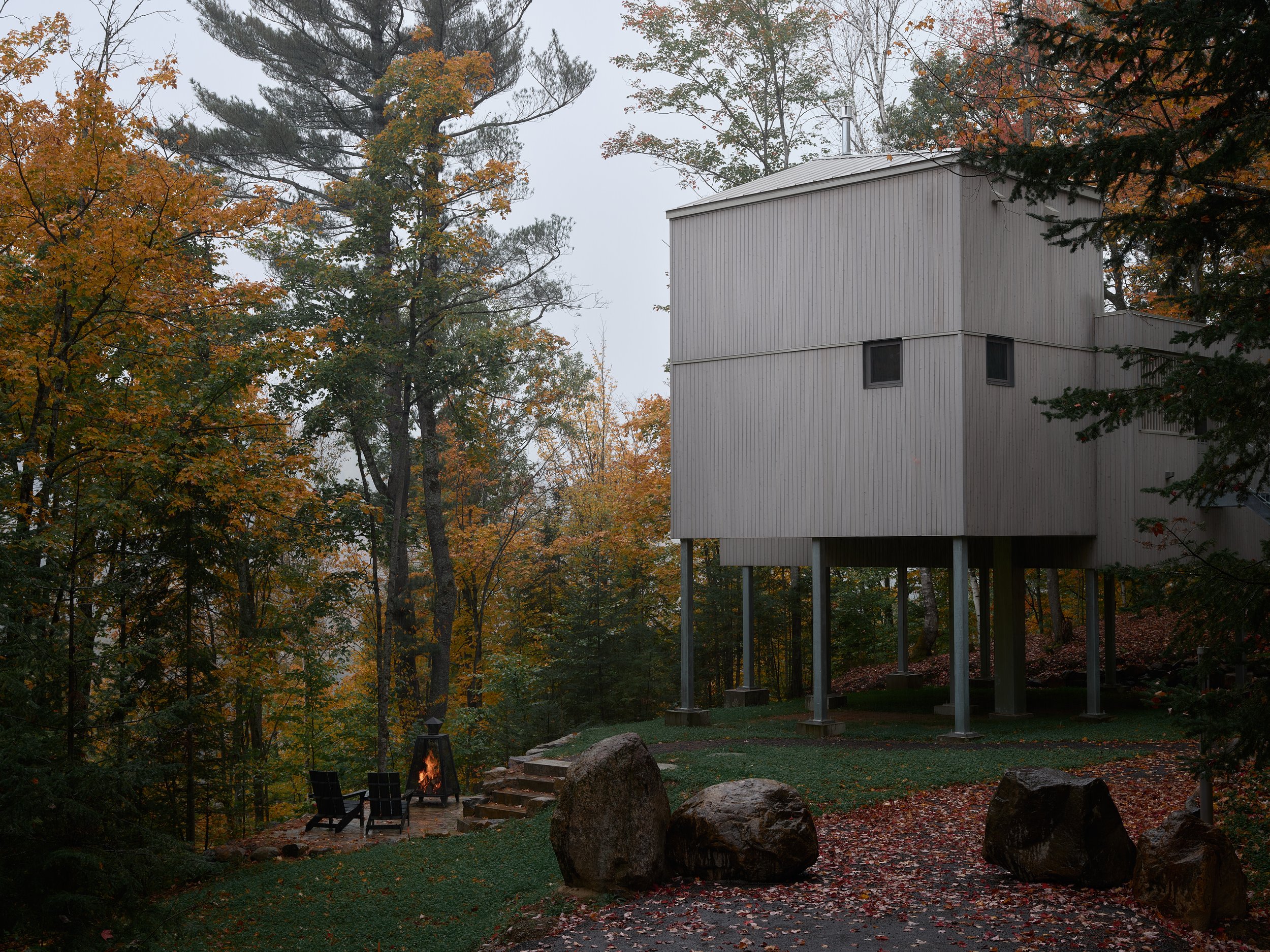 EmptyName 77_Web.jpg