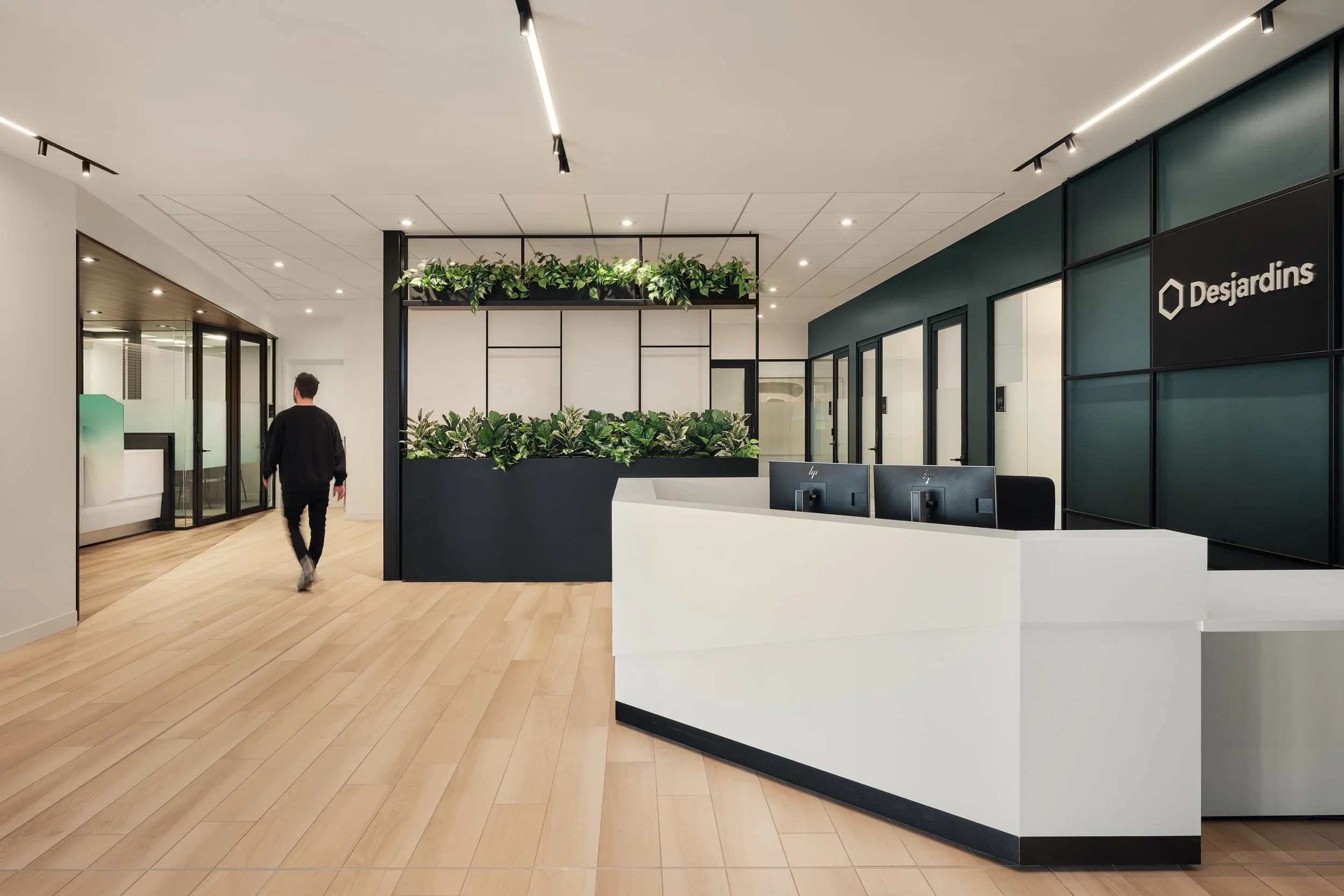 Desjardins_LaPrairie_28735_Web.jpg