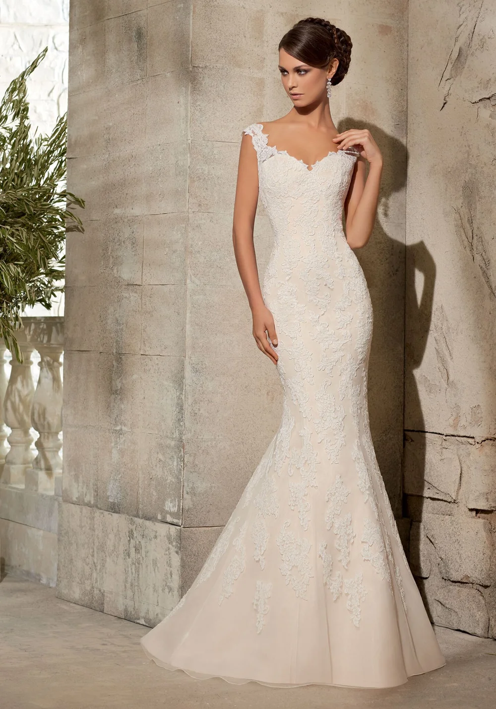 chinese dress ladies Andrea & Leo WL053 Long Fitted Lace Wedding Dress – The Dress Outlet