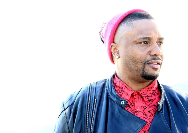 Malik Yusef + Matte Blaque Experience LA / Chicago / Vegas ZLMR: February 2018 Team Strengths & Specialties: Malik Yusef - Strengths: Connectedness Context Ideation Responsibility Strategic Specialties: poetry, lyrics, songwriting, management, organizing, community, producing, inspiring, vocals, touring, performance, entrepreneur The Legendary Fya Man - Strengths: Learner Achiever Futuristic Context Positivity Specialties: producer, lyrics, songwriting, acting, beat making, comedy, engineering, clothing design matteblaque@zoolabs.org Visit: malikyusef.com