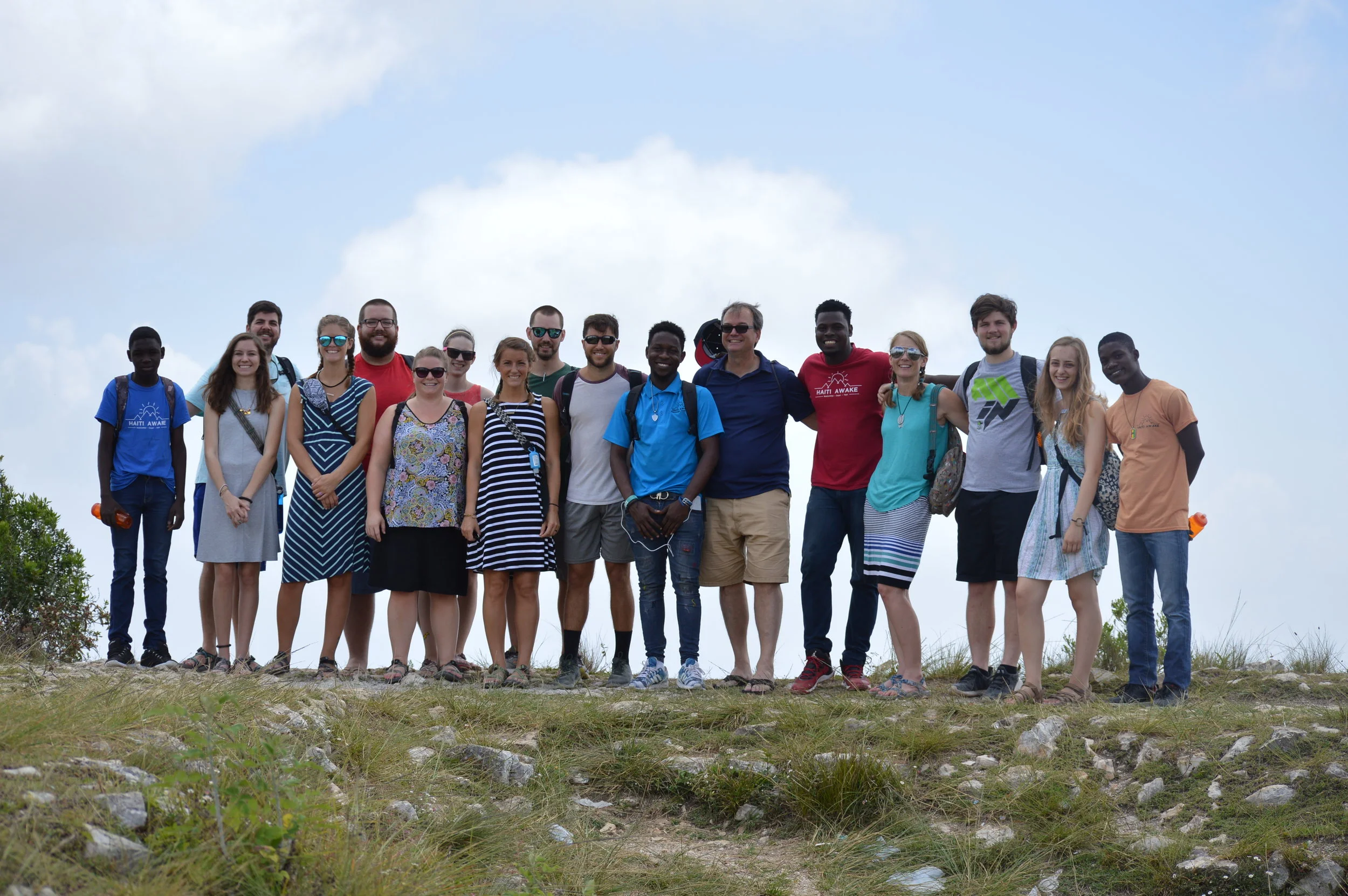 group at ft jacques.JPG