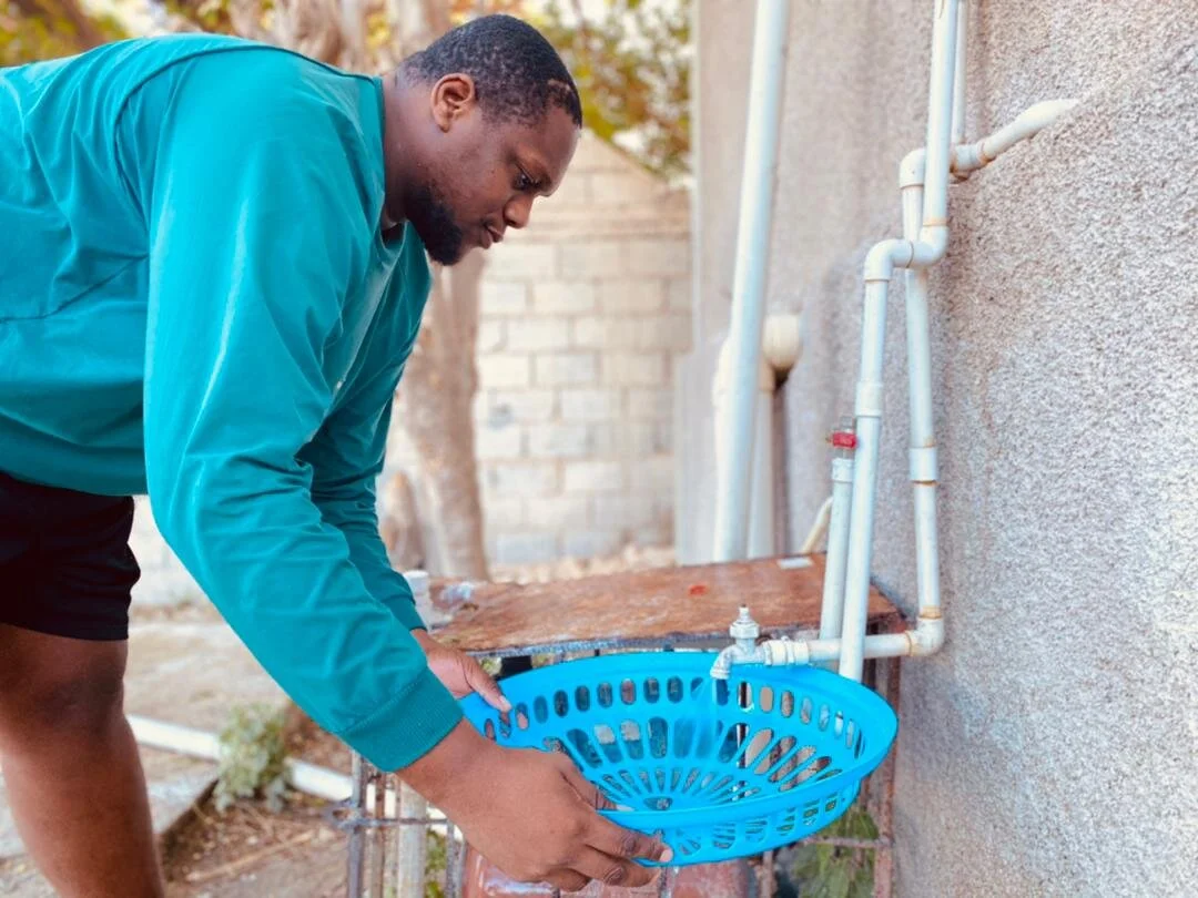 Sòt pa touye, men li fè ou swe