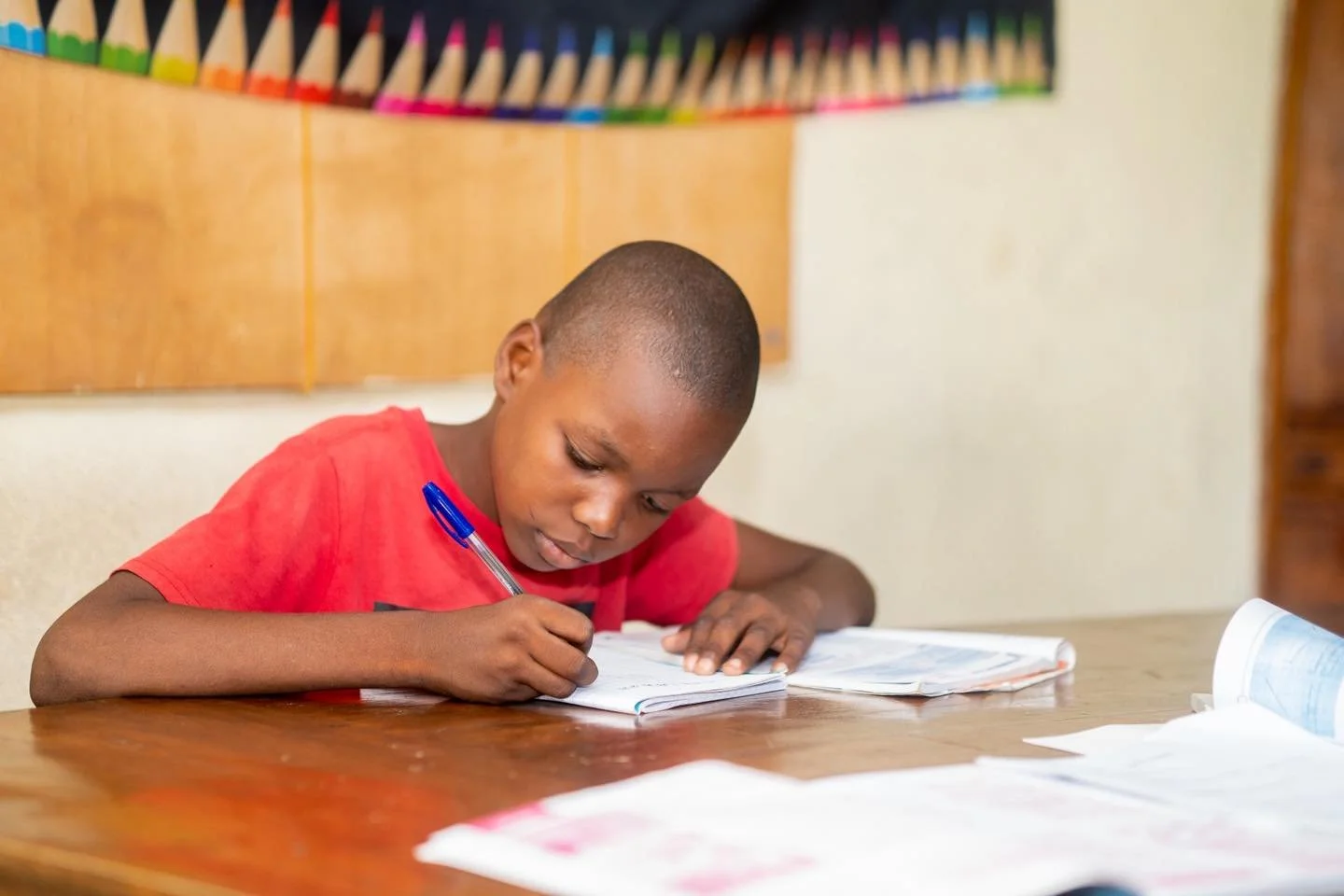 Proper teaching is recognized with ease. You can know it without fail because it awakens within you that sensation which tells you this is something you have always known. 
-Frank Herbet

#haiti #haitiawake #gospel #hope #relationships #glwapoubondye