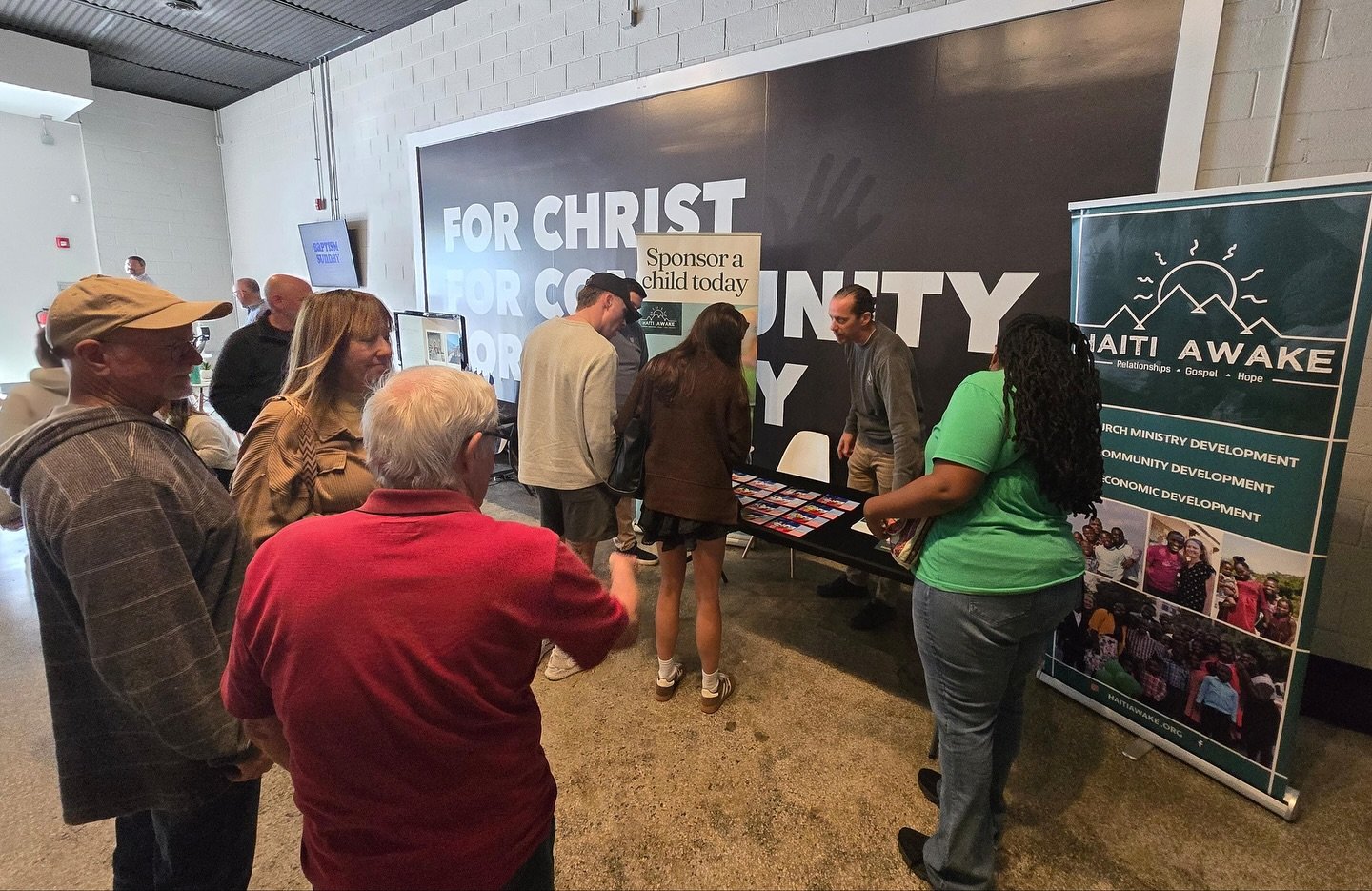 Today was GO Sunday at The Bridge Church, and we were happy to share about child sponsorship with those who stopped by our table!

#haiti #haitiawake #gospel #hope #relationships #glwapoubondye