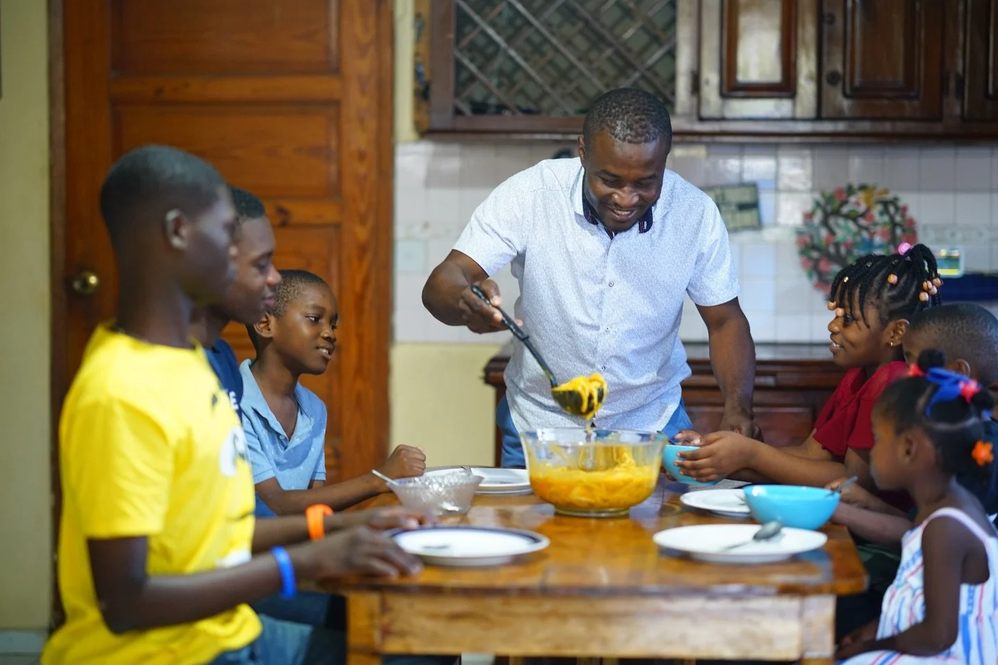 Happy New Year from Haiti Awake! 🇭🇹
On this Independence Day, we celebrate Haiti&rsquo;s courage, freedom, and hope for a brighter future.

#haiti #haitiawake #gospel #hope #relationships #glwapoubondye