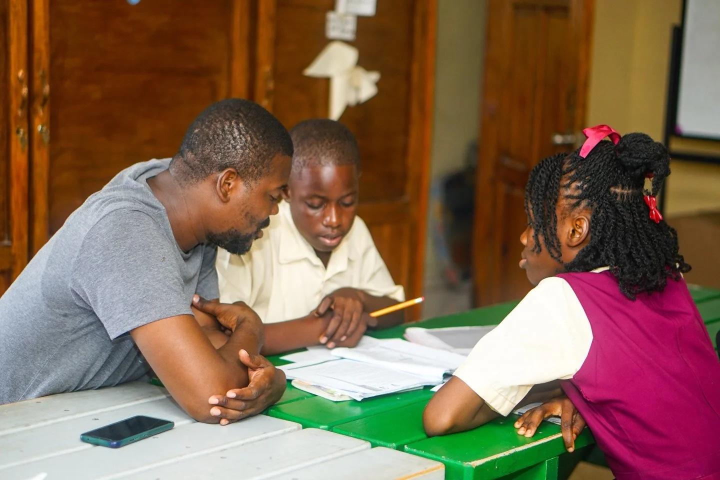 I touch the future. I teach. Christa McAuliffe

#haiti #haitiawake #gospel #hope #relationships #glwapoubondye