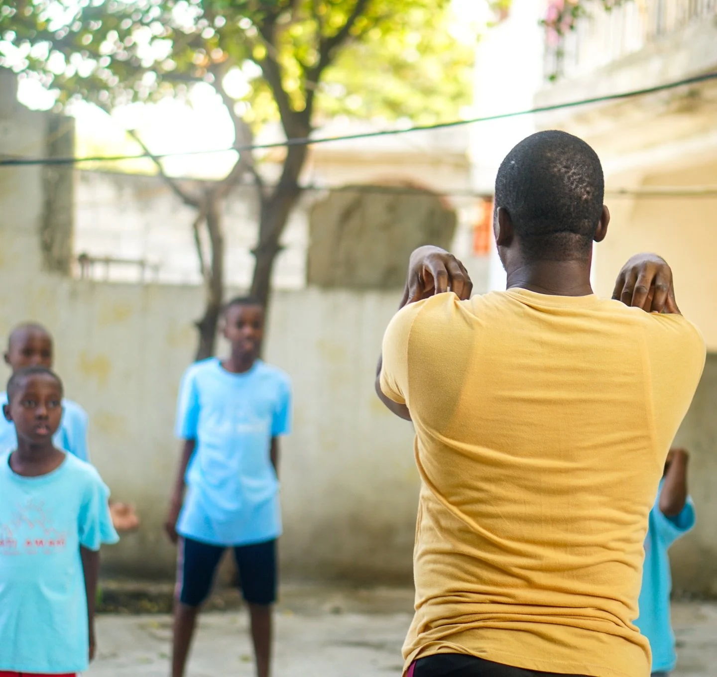 Persistence can change failure into extraordinary achievement. Marv Levy

#haiti #haitiawake #gospel #hope #relationships #glwapoubondye