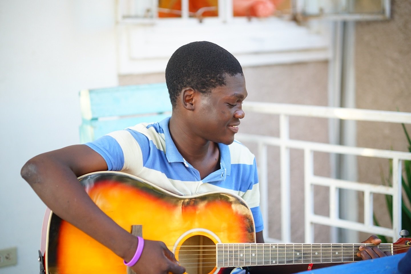 Learning never exhausts the mind.  Leonardo da Vinci

#haiti #haitiawake #gospel #hope #relationships