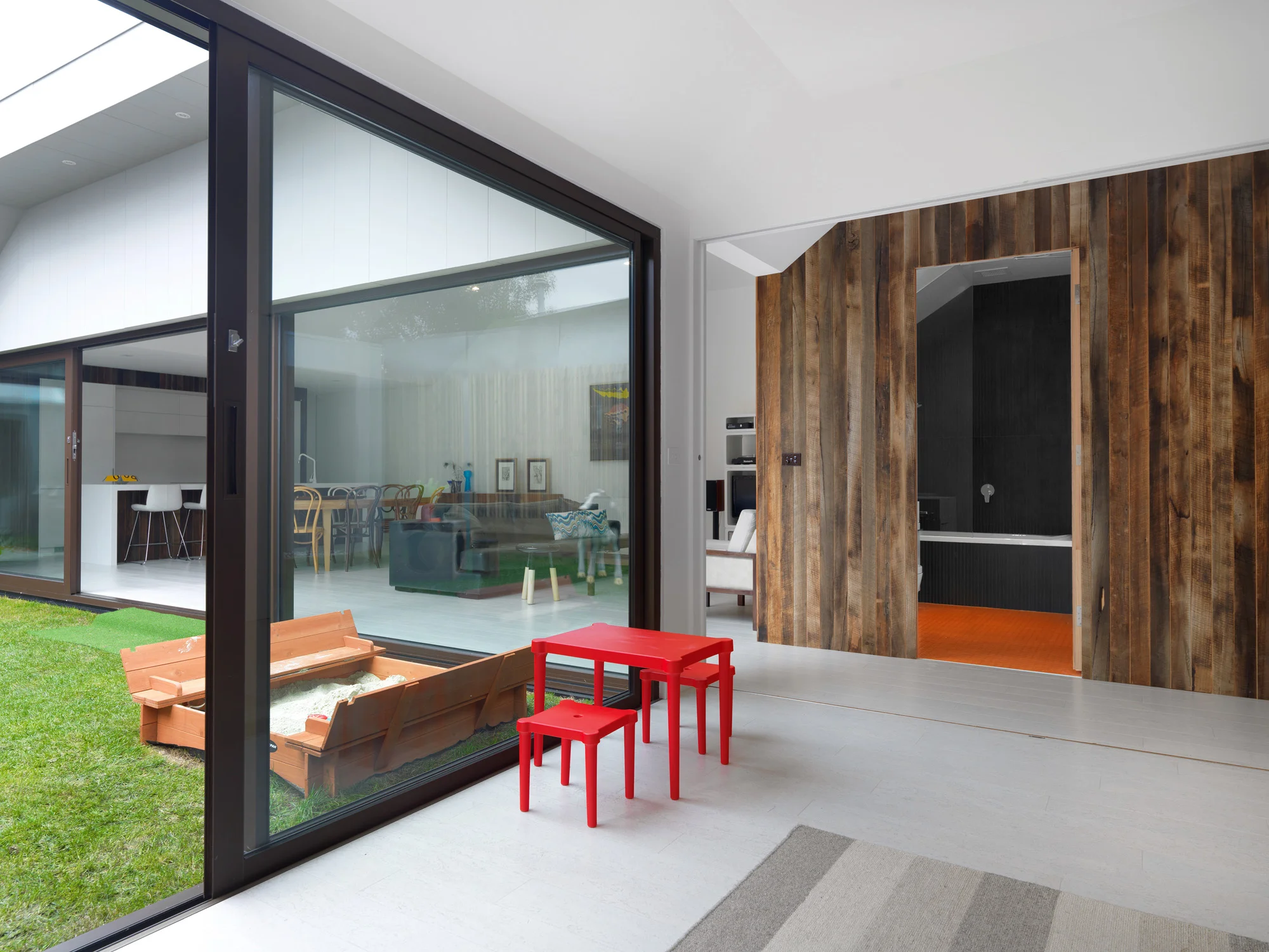 house1-130.jpg