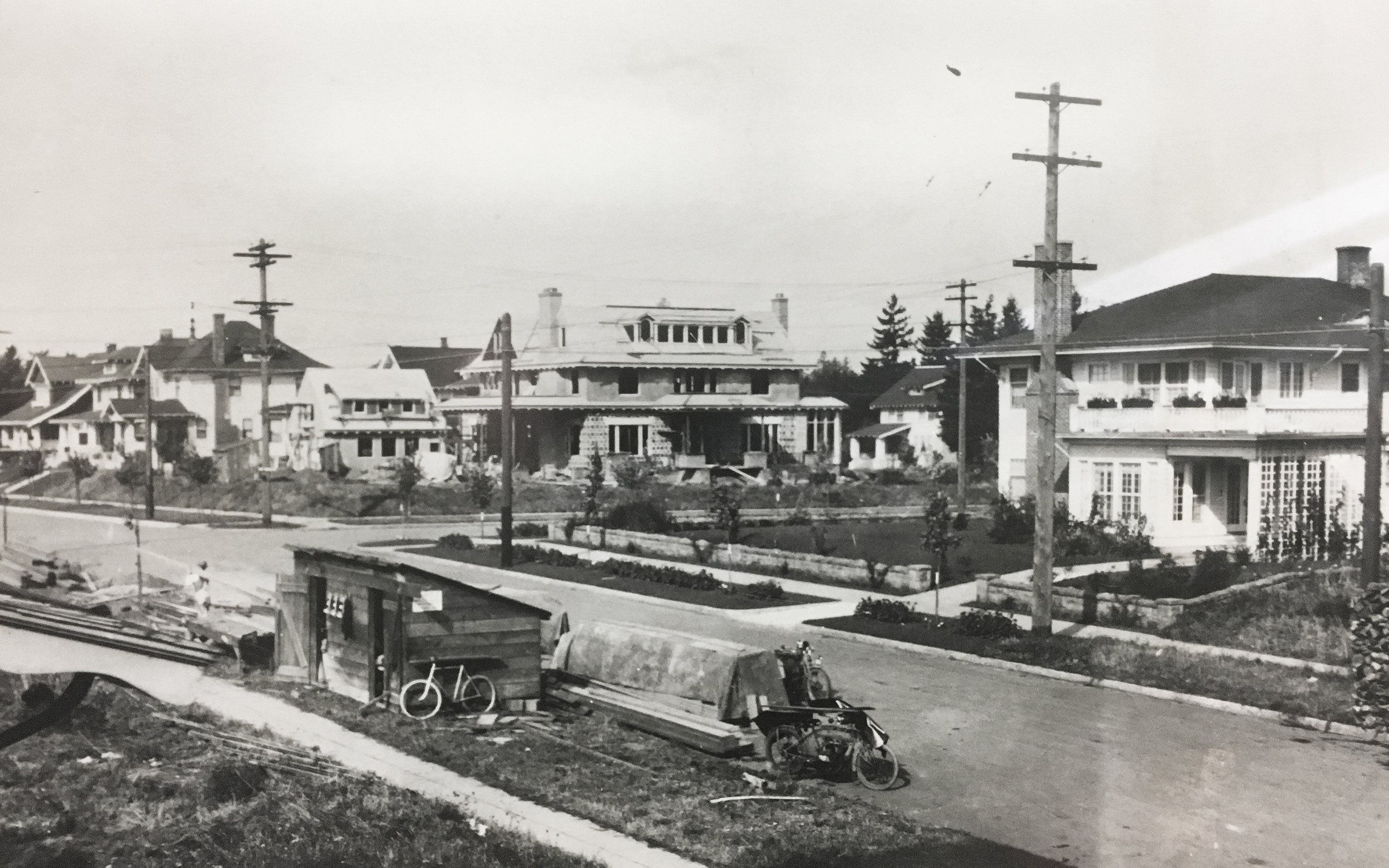  The corner of NE 17th and NE Knott, showing the construction of the John &amp; Ellen Bowman house, ca. 1915.&nbsp; The architect was Ellis Lawrence.&nbsp; 