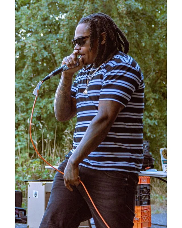 Shout outs to @jarvdee who rocked a fire set for our block party #blockchain. πΈ @qpzess for #clutchlife