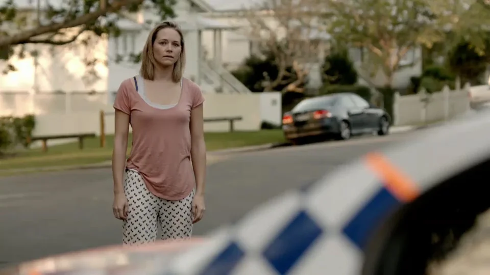 "Jess" in Secrets & Lies