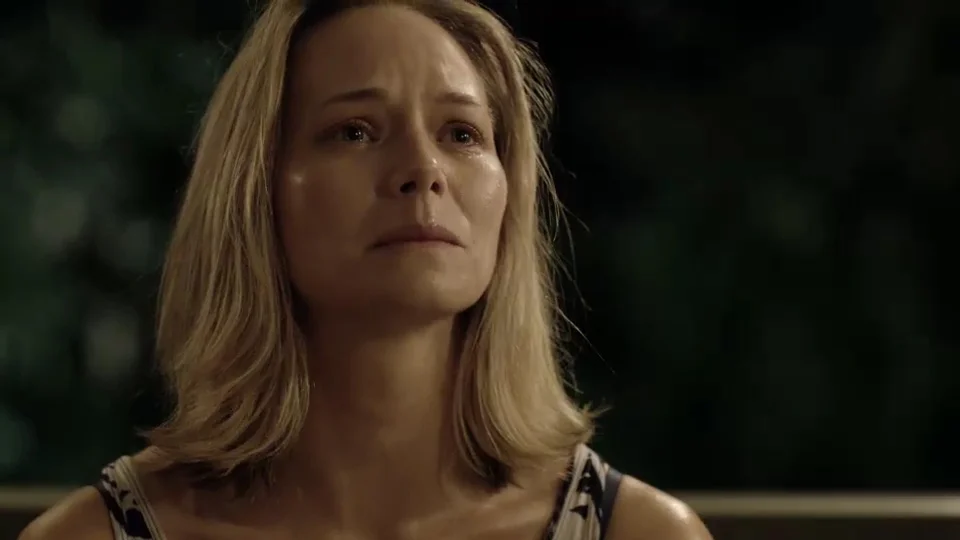 "Jess" in Secrets & Lies