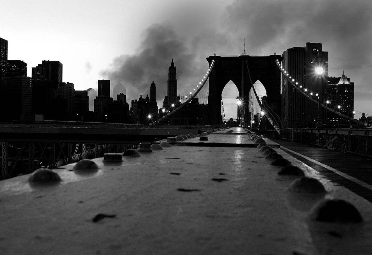 STILL SMOKIN' - BROOKLYN BRIDGE - 9/12/2001