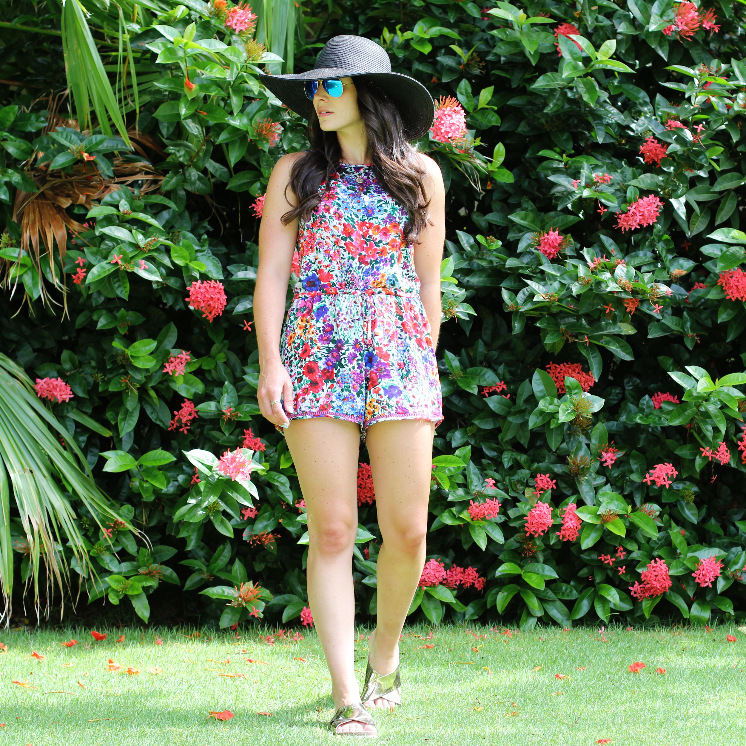 MINKPINK Secret Garden Romper, Summer Style, Beach Hat, J.Crew Floppy Hat, Ray-Ban Aviator Sunglasses, Beach Fashion