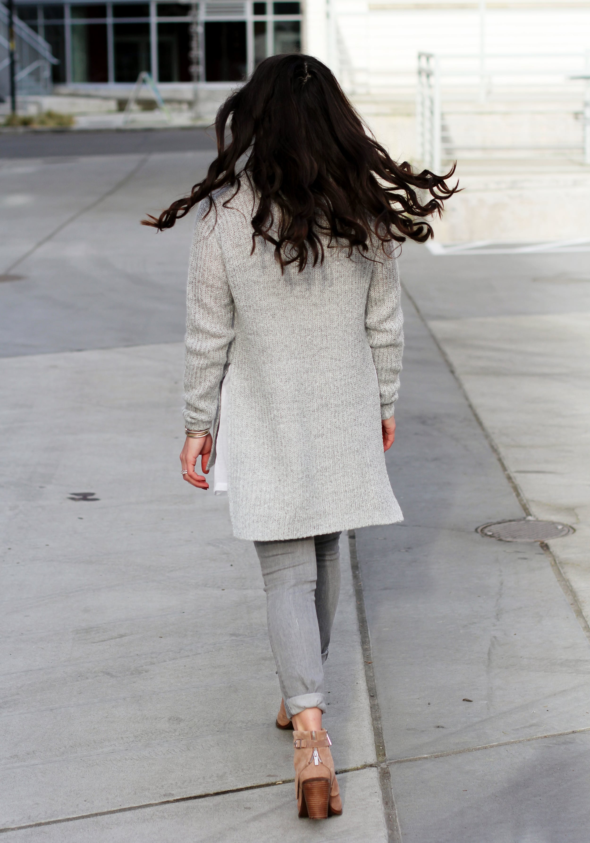 Winter Gray Outfit, Groutfit, Gray Turtleneck Sweater, GAP Gray Skinny Jeans, Jessica Simpson Cassley Covered Booties, David Yurman Bracelets