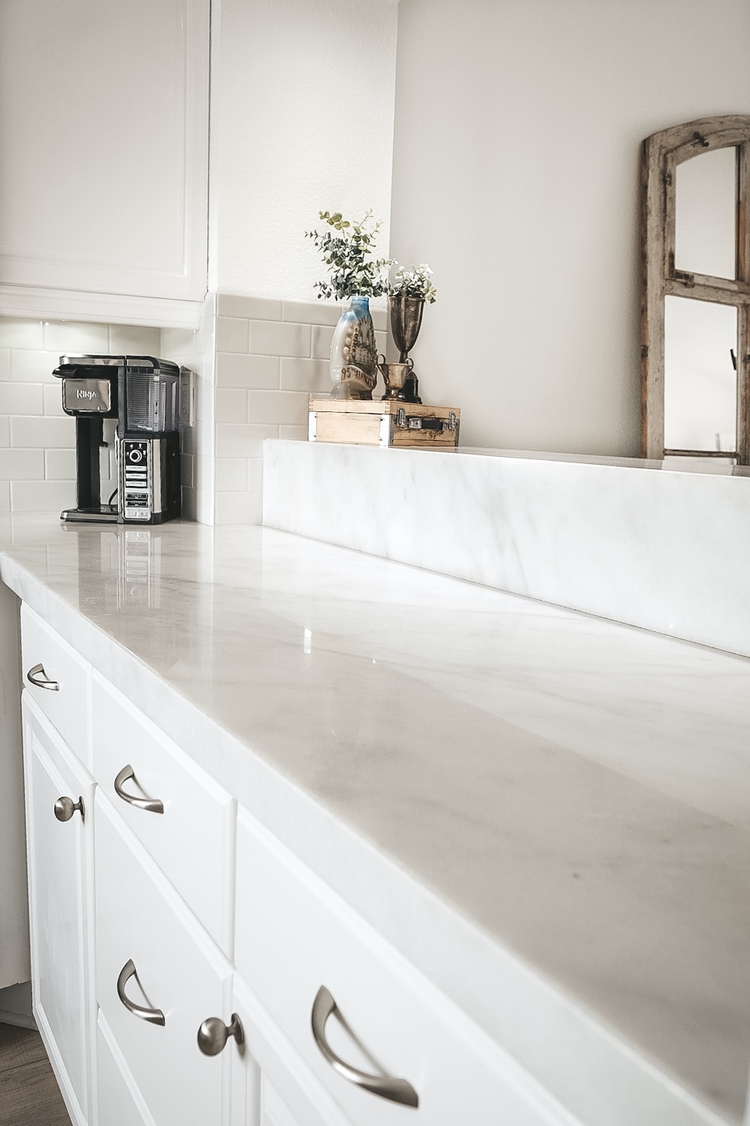 PROS AND CONS OF MARBLE COUNTER TOPS — Me and Mr. Jones