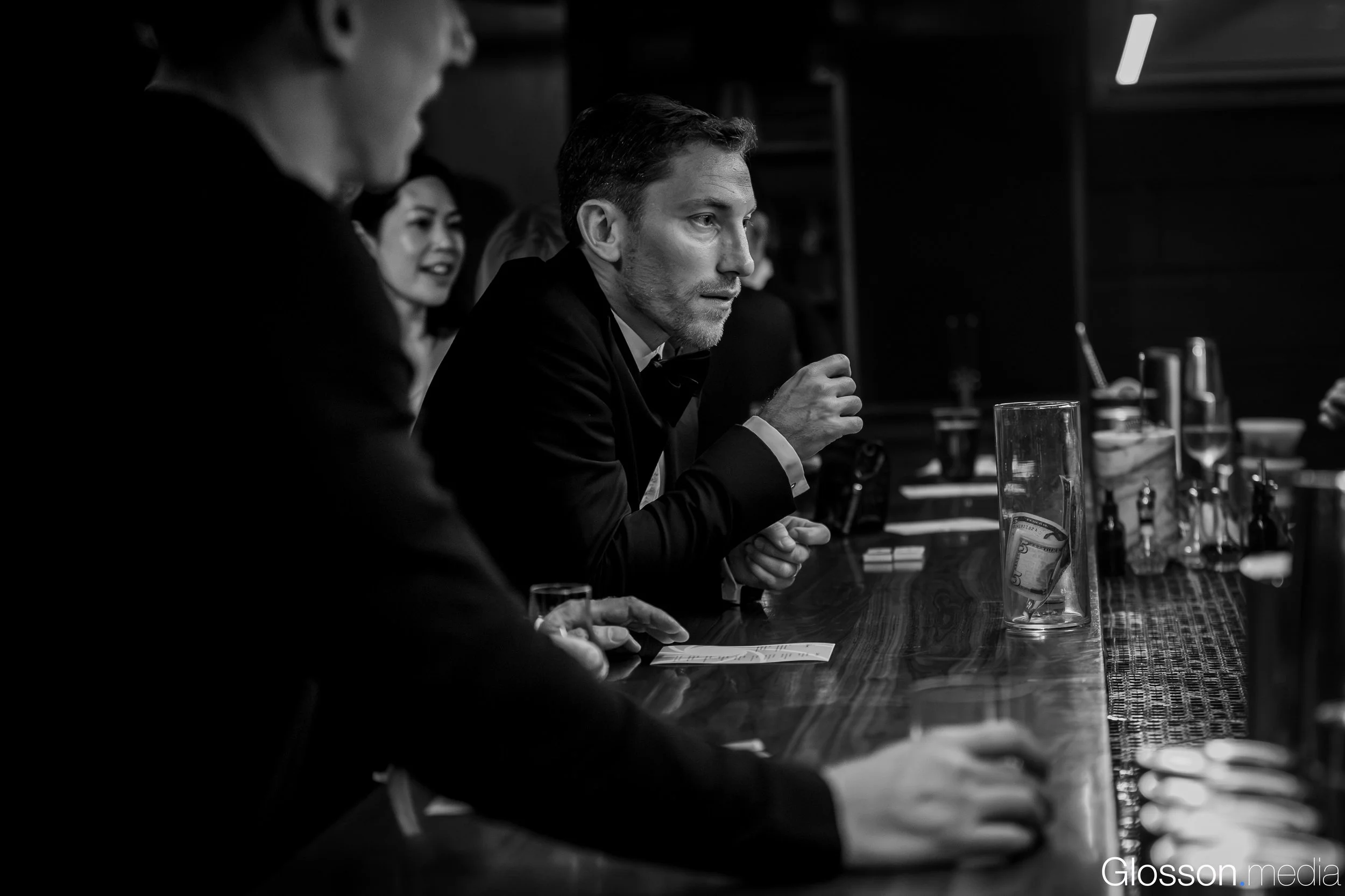 Bar-1.jpg