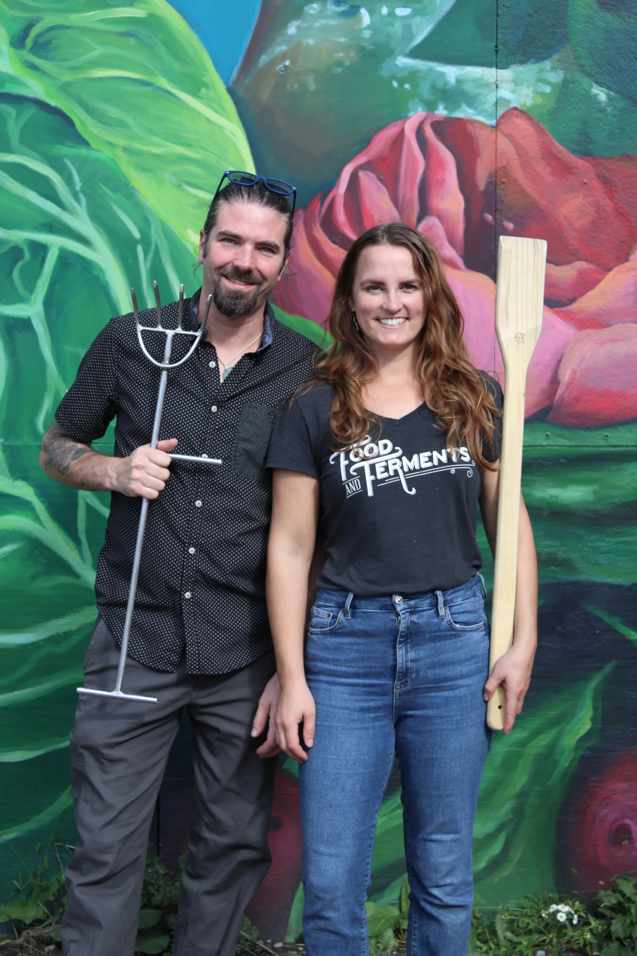 Carly and Dave smiling American Gothic.JPG