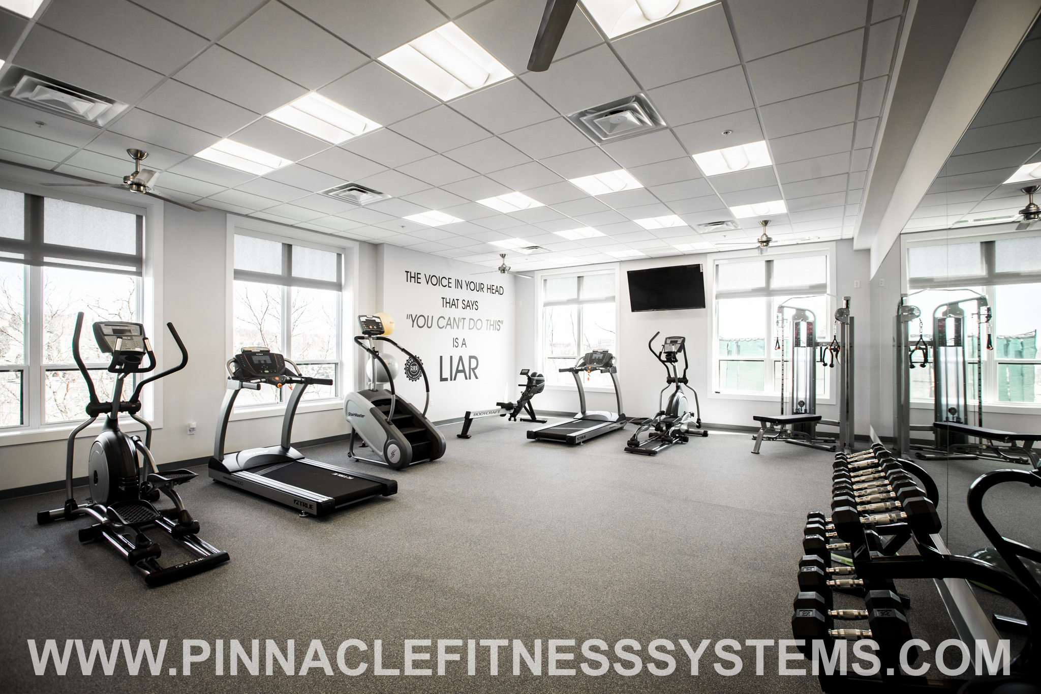 PFS-Luxury-Apartment-Complex-Fitness-Center-2.jpg