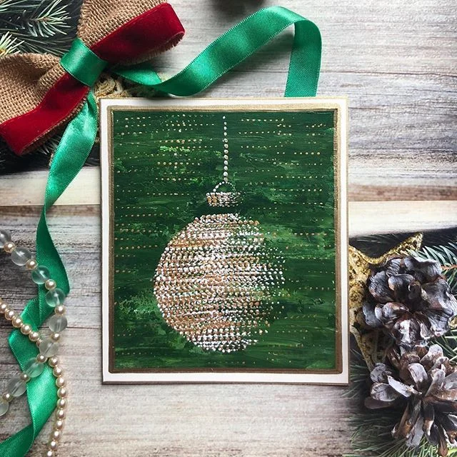 I am planning on sending out some holiday cards to friends this year. I have had the same plan last year, I have created the cards but than never send them out. I hope this year I will :) 2019
QOTD: Do you send cards for the holiday season?
