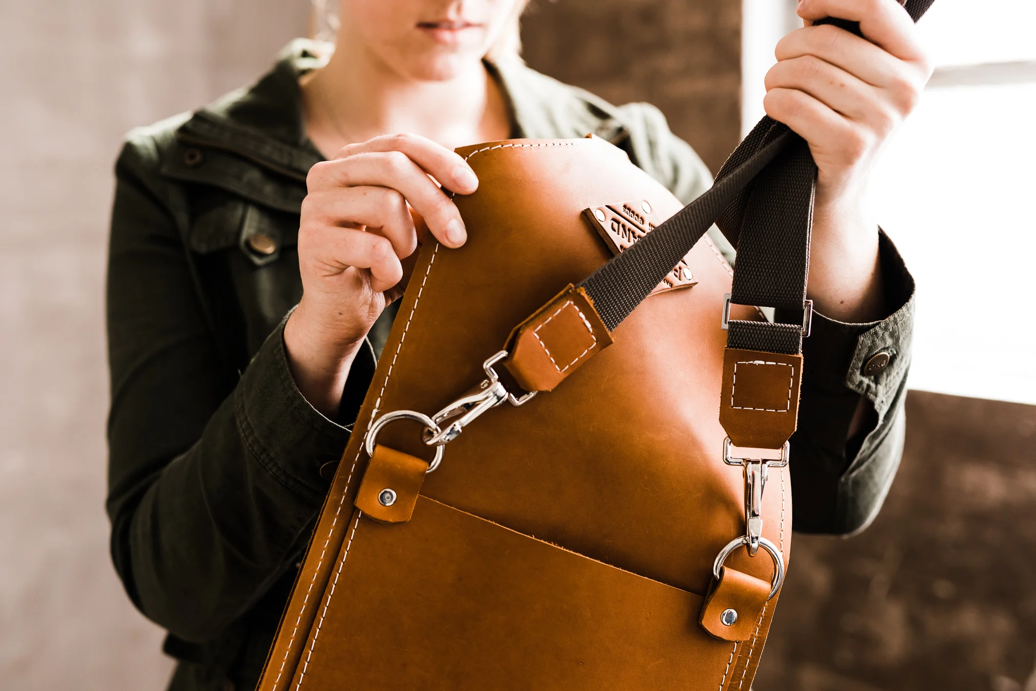 LeatherBagProductDesign3.jpg