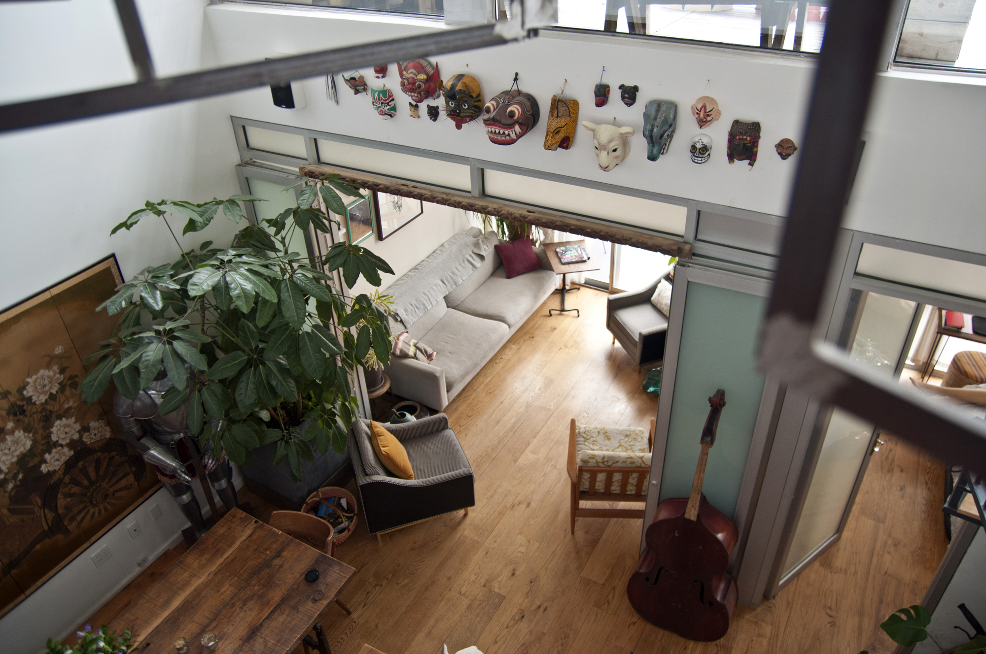 Fourth Floor Walk Up, SPACES Tour - The home of Corrin Acome & Jake Messing | Photography by Lauren L Caron © 2015 | Styling by Corrin Acome