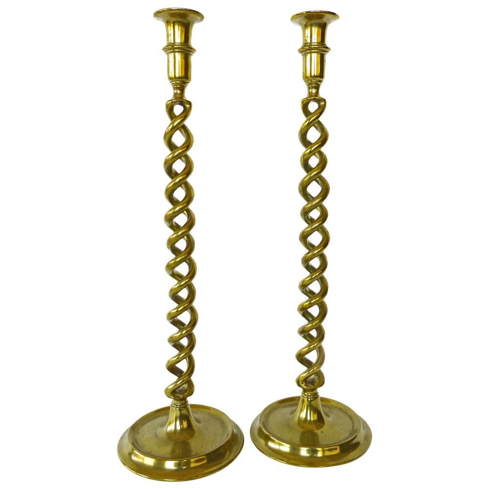 Pair of English Victorian Brass Double Twist Candlesticks, circa 1875