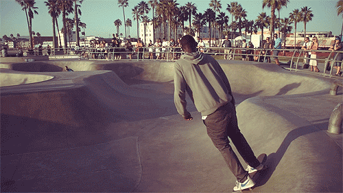 SKATE-GIF4.gif