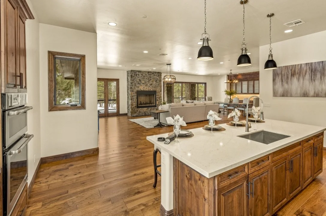 Considering the 'Build or Buy' Question for Luxury Homes